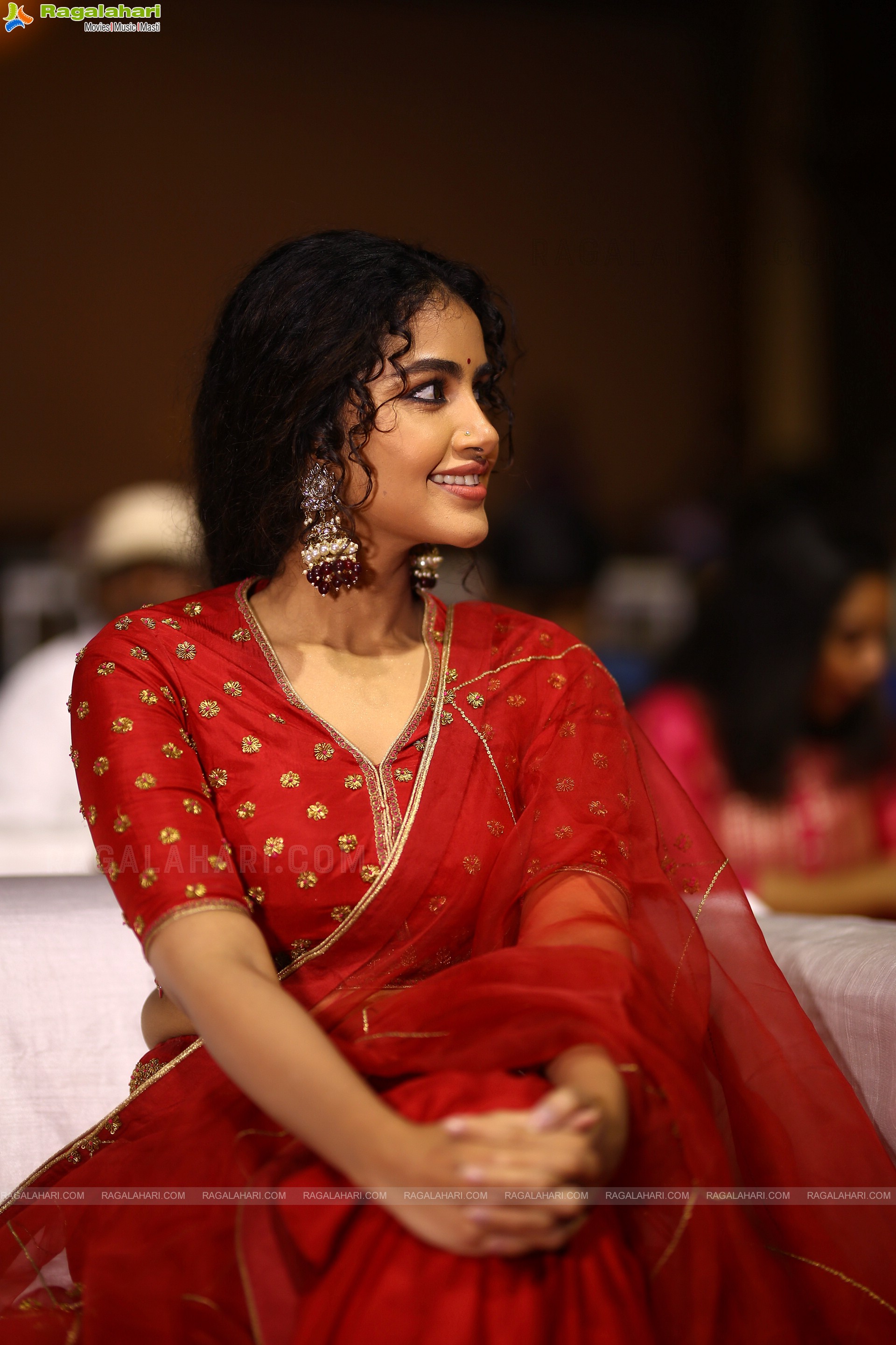 Anupama Parameswaran at 18 Pages Movie Pre-Release Event, HD Photo Gallery