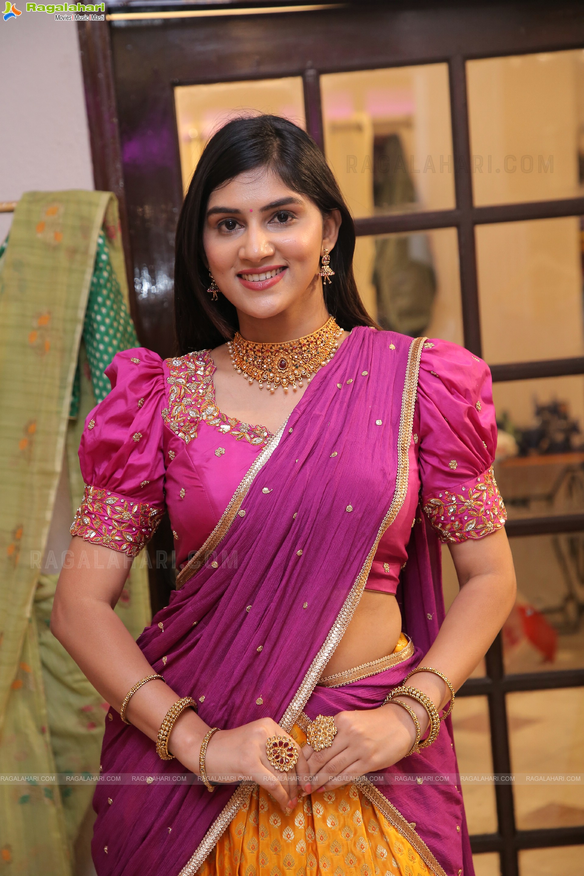 Aparna Reddy Latest Photoshoot Stills, HD Photo Gallery