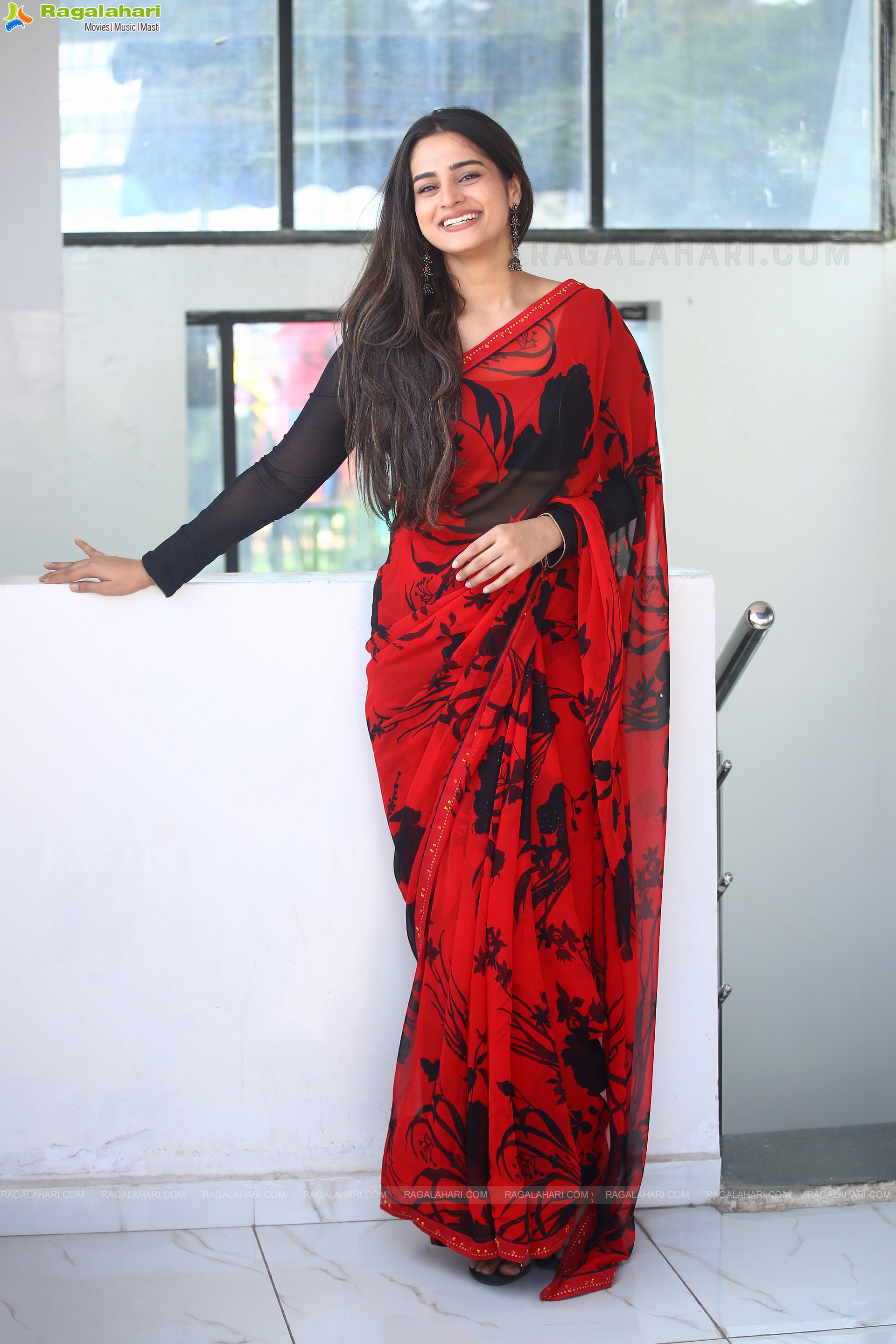 Ayesha Singh at Mukhachitram Movie Interview, HD Photo Gallery