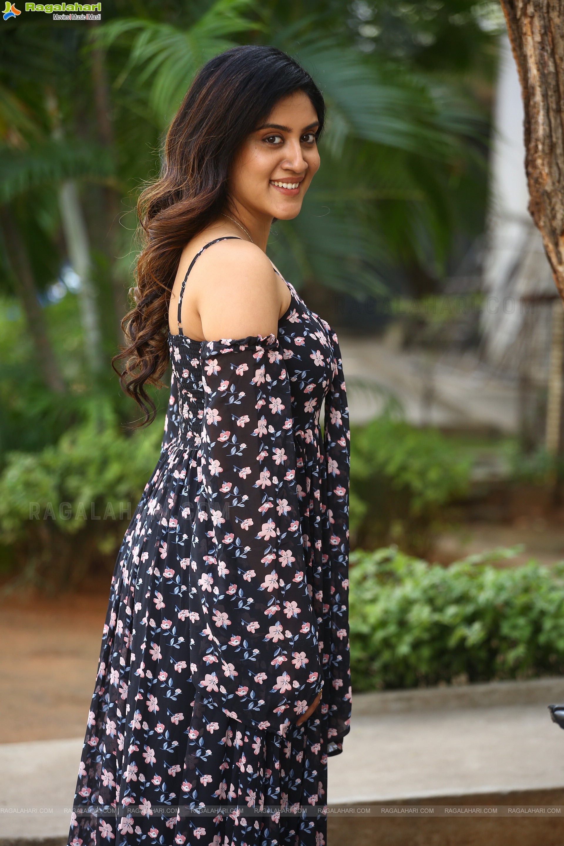 Dhanya Balakrishna at Jagame Maaya movie Press Meet, HD Photo Gallery