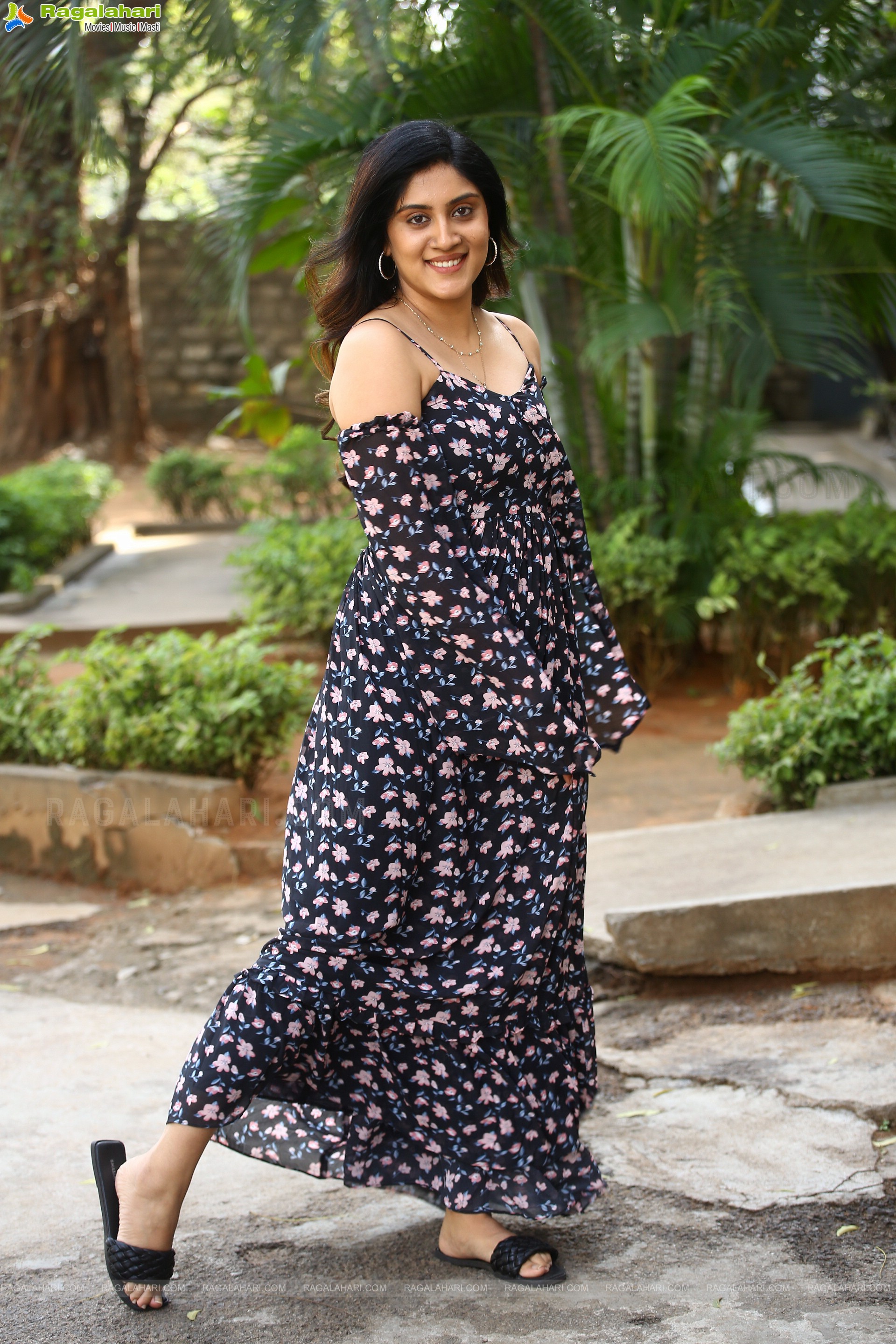 Dhanya Balakrishna at Jagame Maaya movie Press Meet, HD Photo Gallery