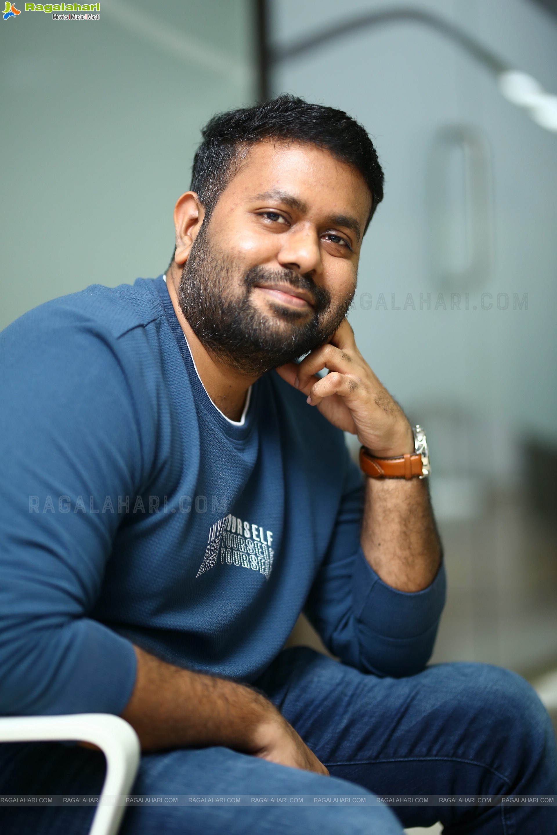 Director Ashwin Saravanan at Connect Movie Interview, HD Photo Gallery