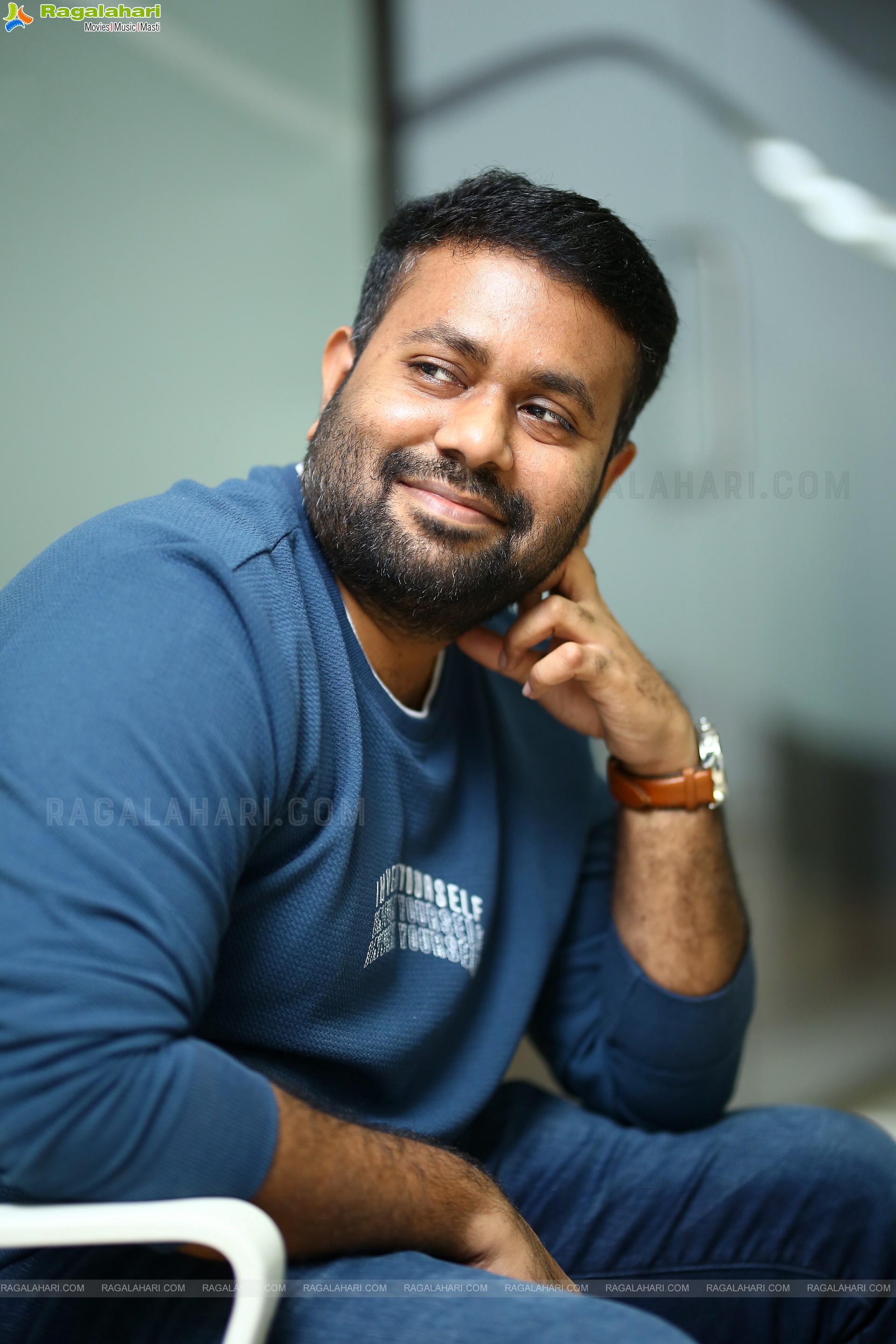 Director Ashwin Saravanan at Connect Movie Interview, HD Photo Gallery