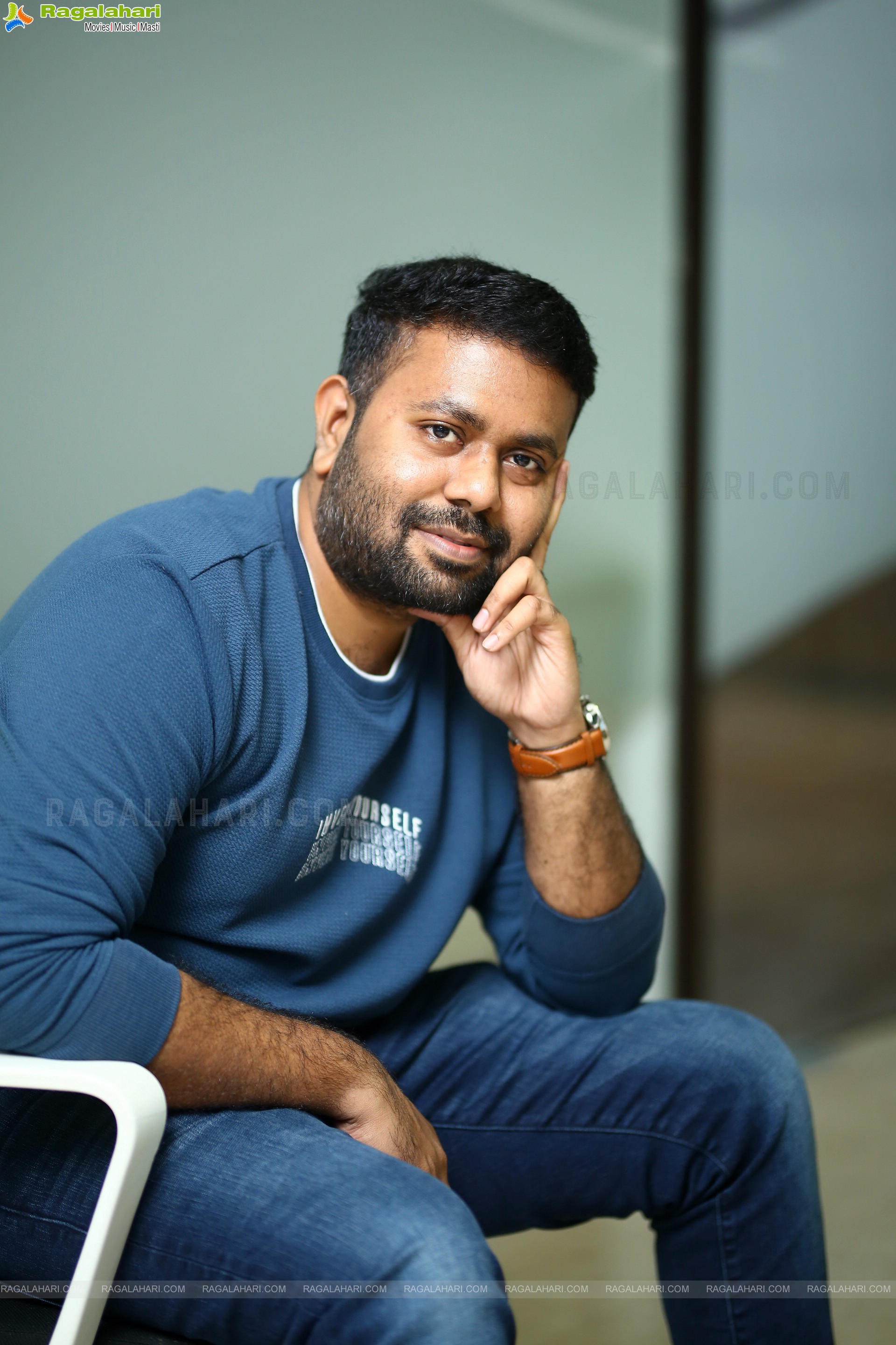 Director Ashwin Saravanan at Connect Movie Interview, HD Photo Gallery