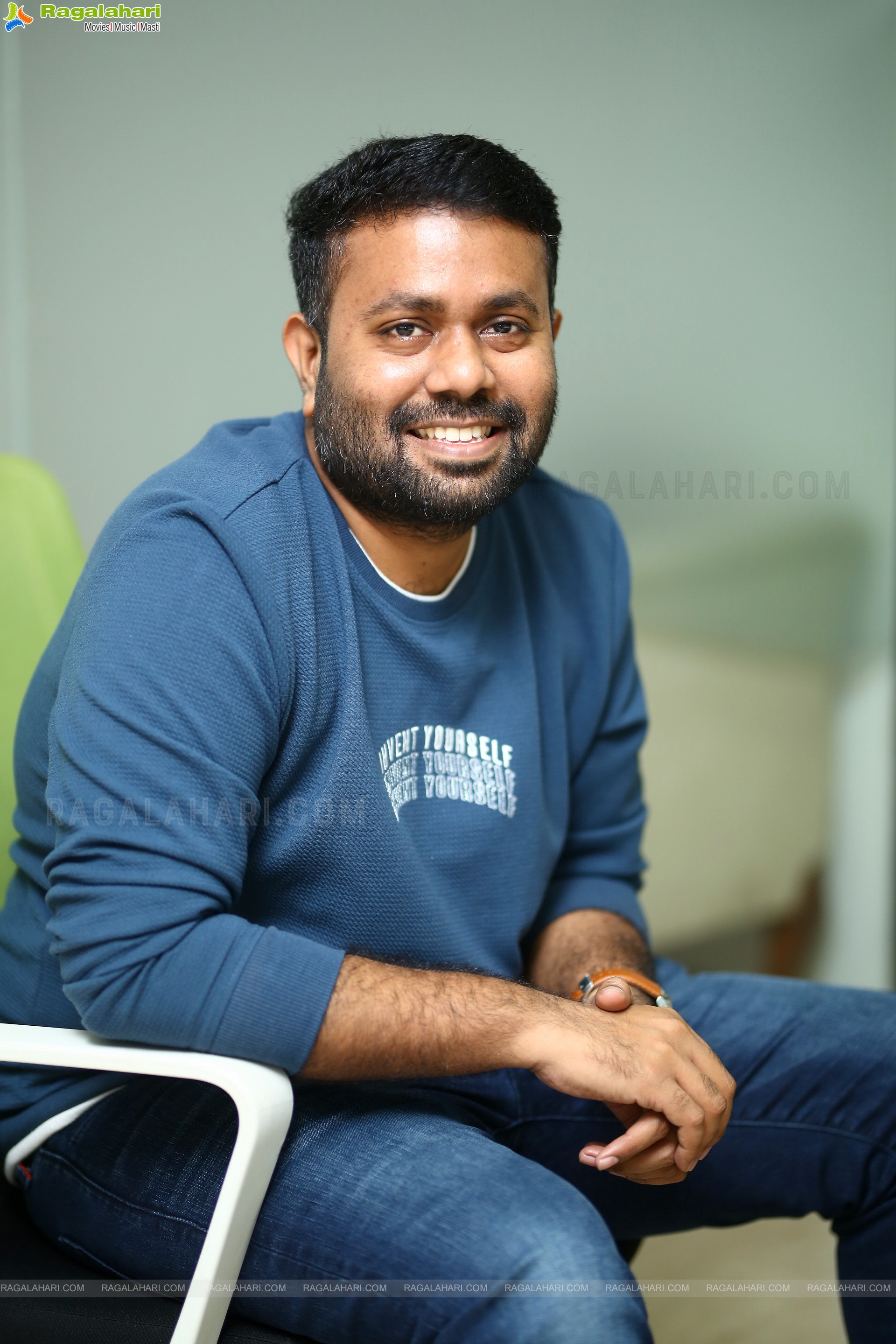 Director Ashwin Saravanan at Connect Movie Interview, HD Photo Gallery