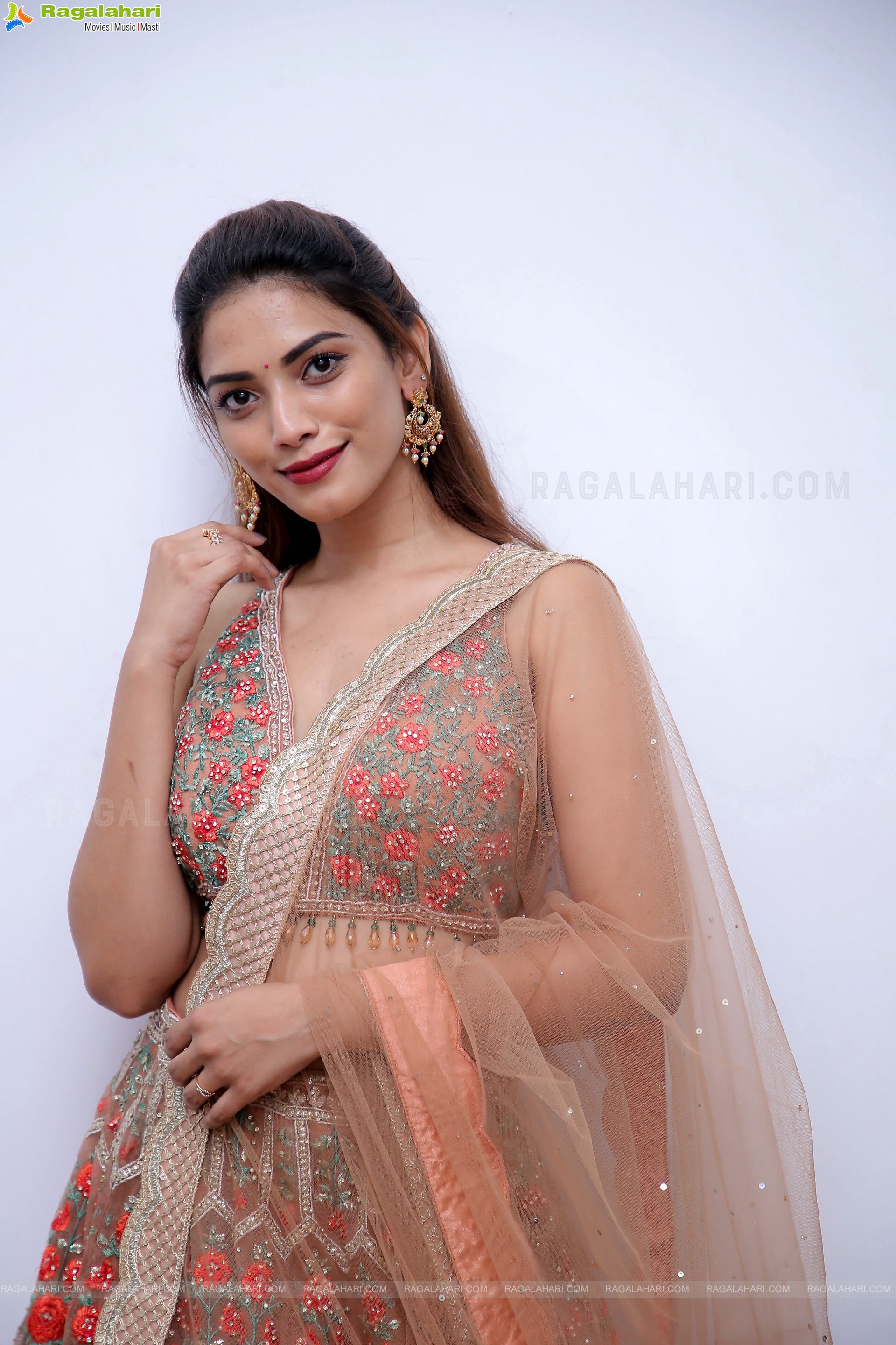 Harshini Balla Beautiful Stills, HD Photo Gallery