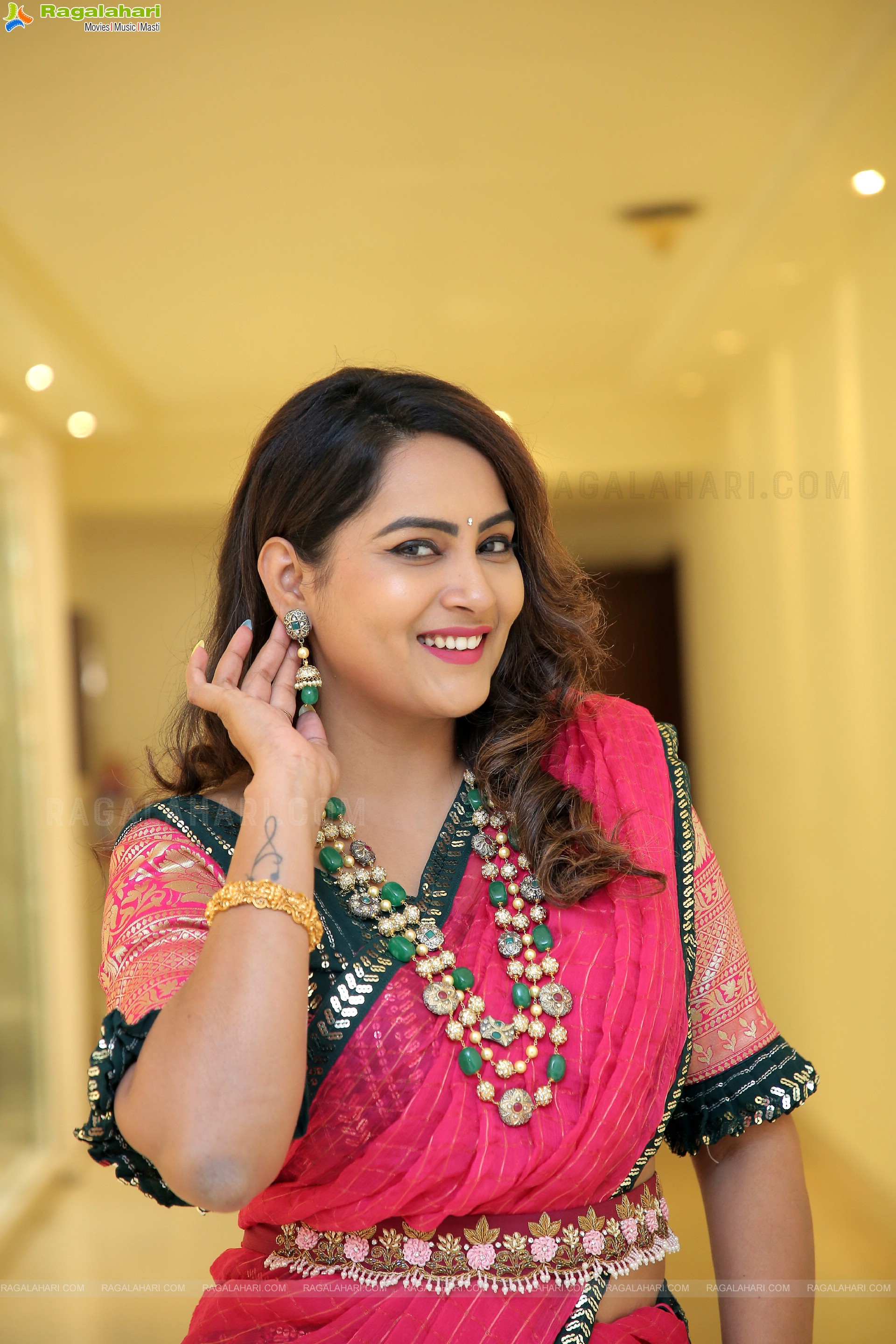 Himaja at Sutraa Exhibition Wedding Special Launch, HD Photo Gallery