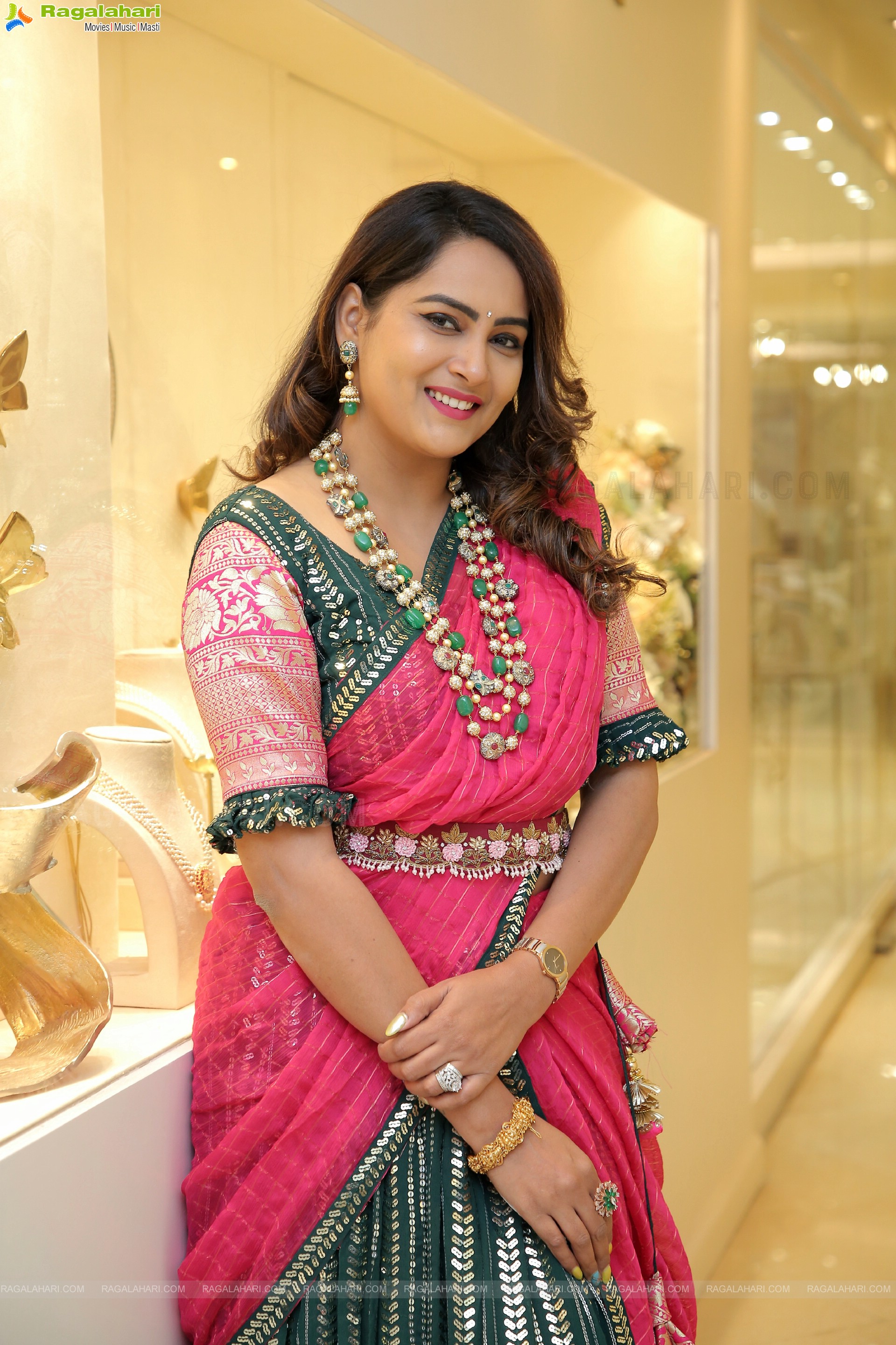 Himaja at Sutraa Exhibition Wedding Special Launch, HD Photo Gallery