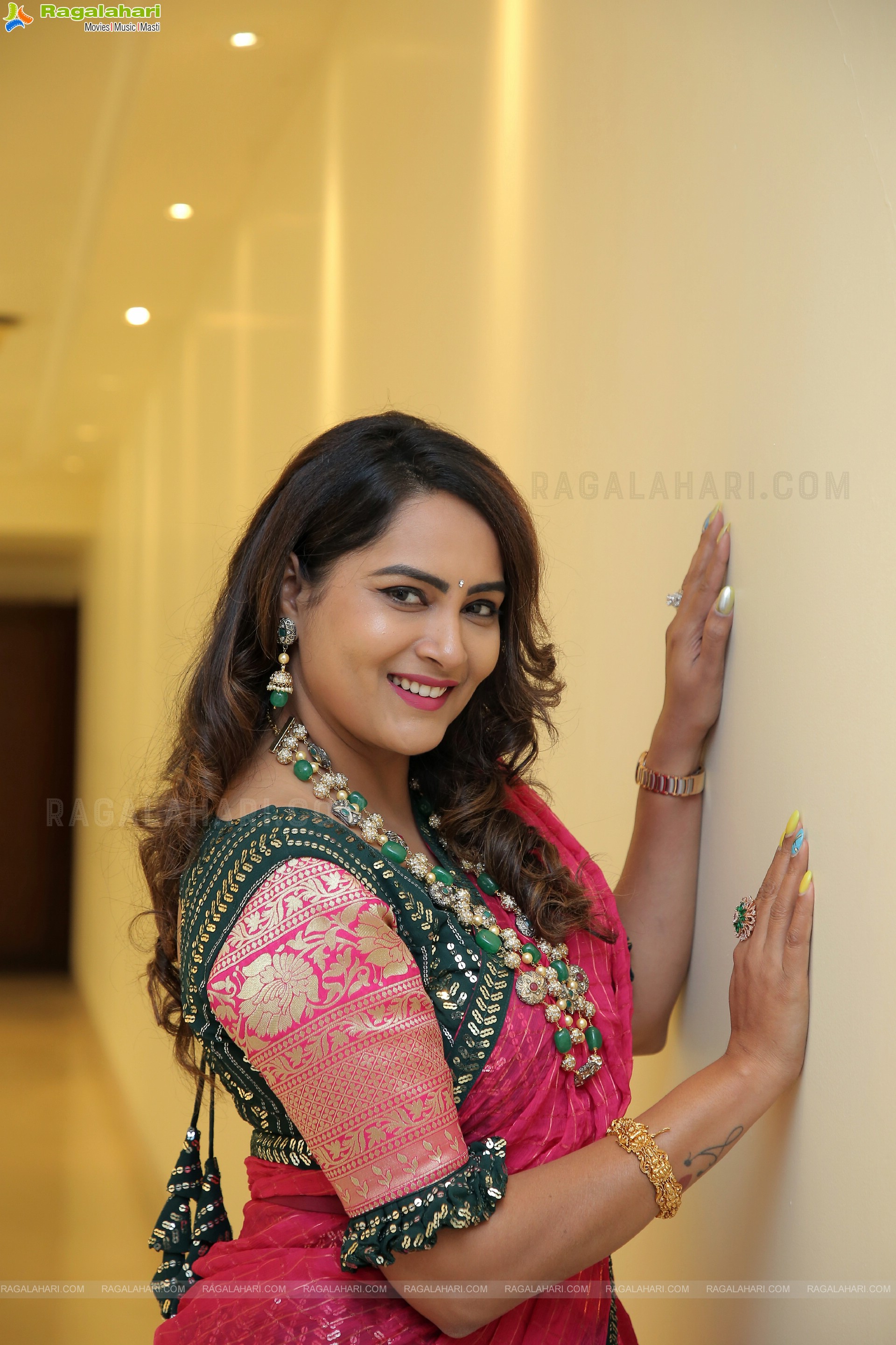 Himaja at Sutraa Exhibition Wedding Special Launch, HD Photo Gallery