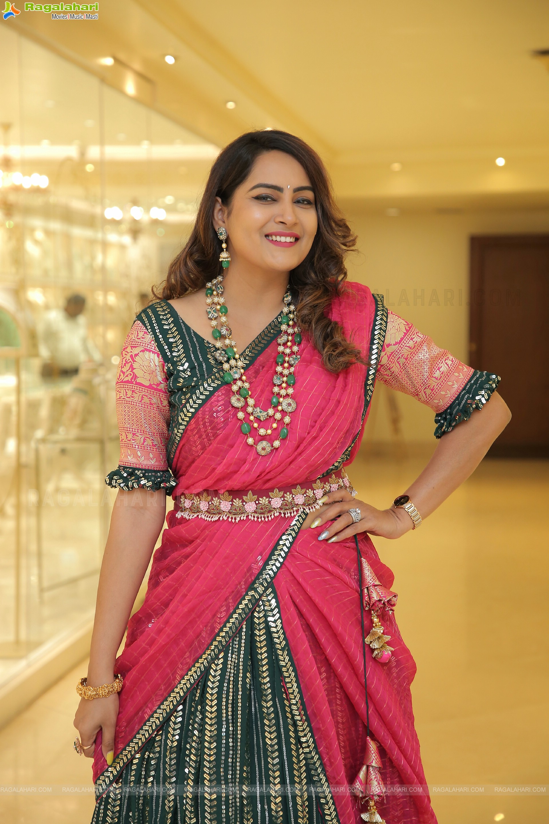 Himaja at Sutraa Exhibition Wedding Special Launch, HD Photo Gallery