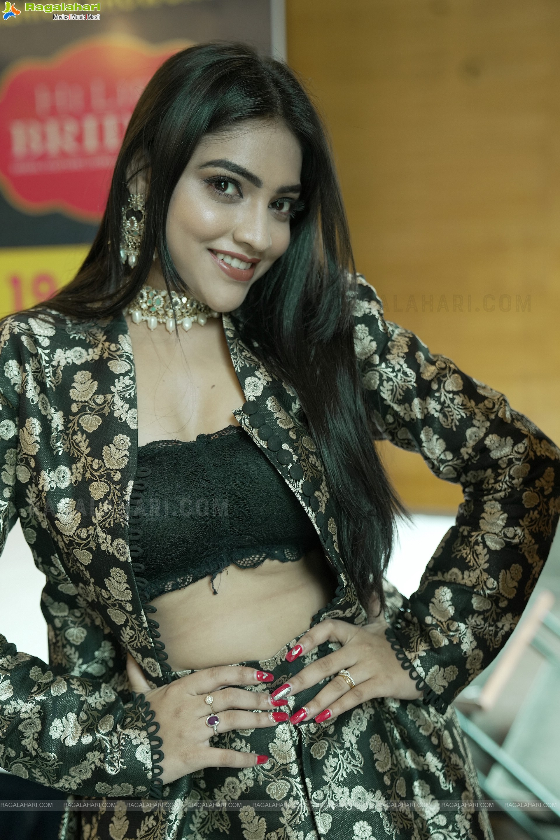 Ishwarya Vullingala at Hi Life Brides Exhibition Announcement, HD Photo Gallery