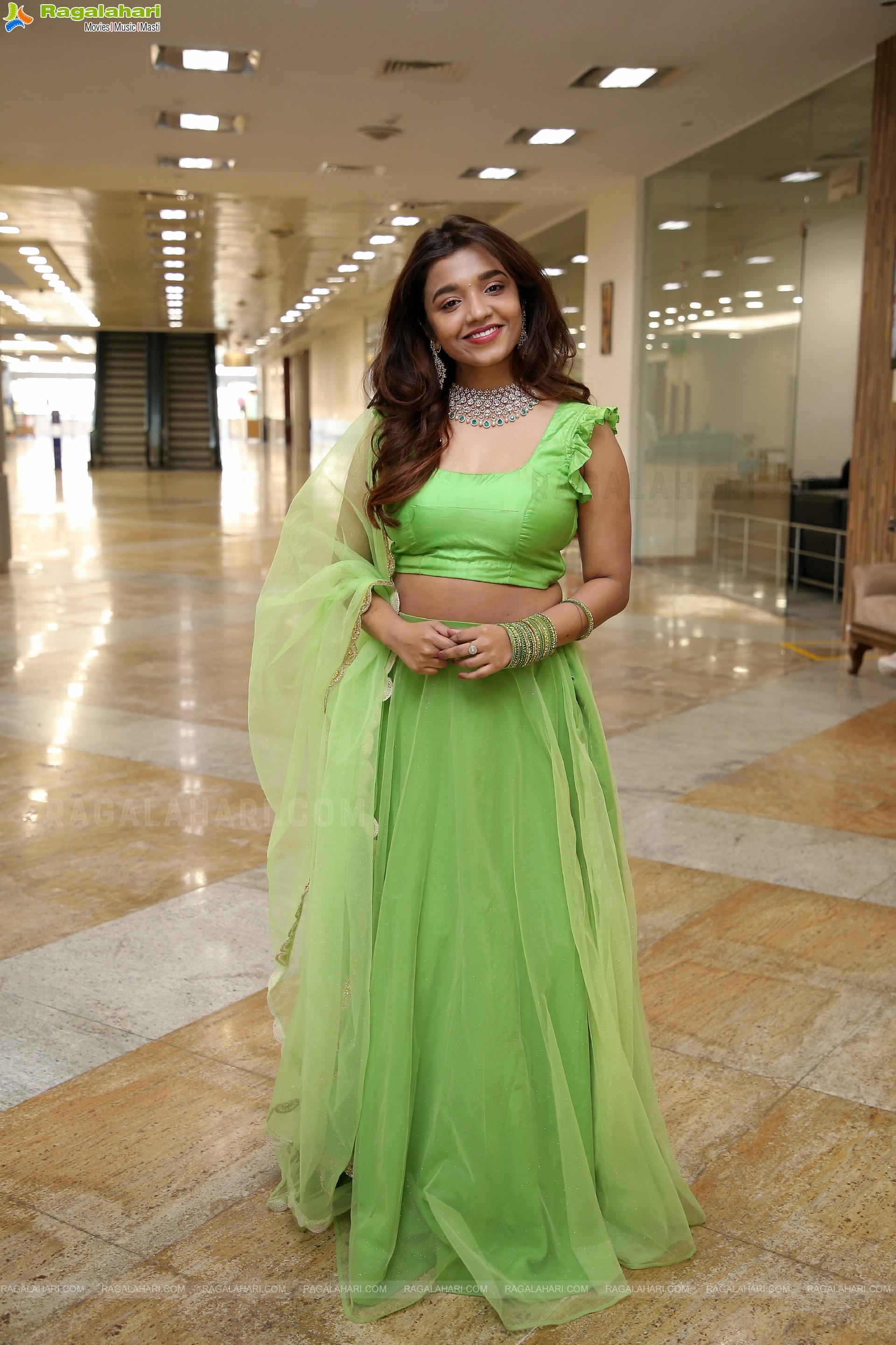 Kruthika Roy at Hi Life Brides Hyderabad, HD Photo Gallery