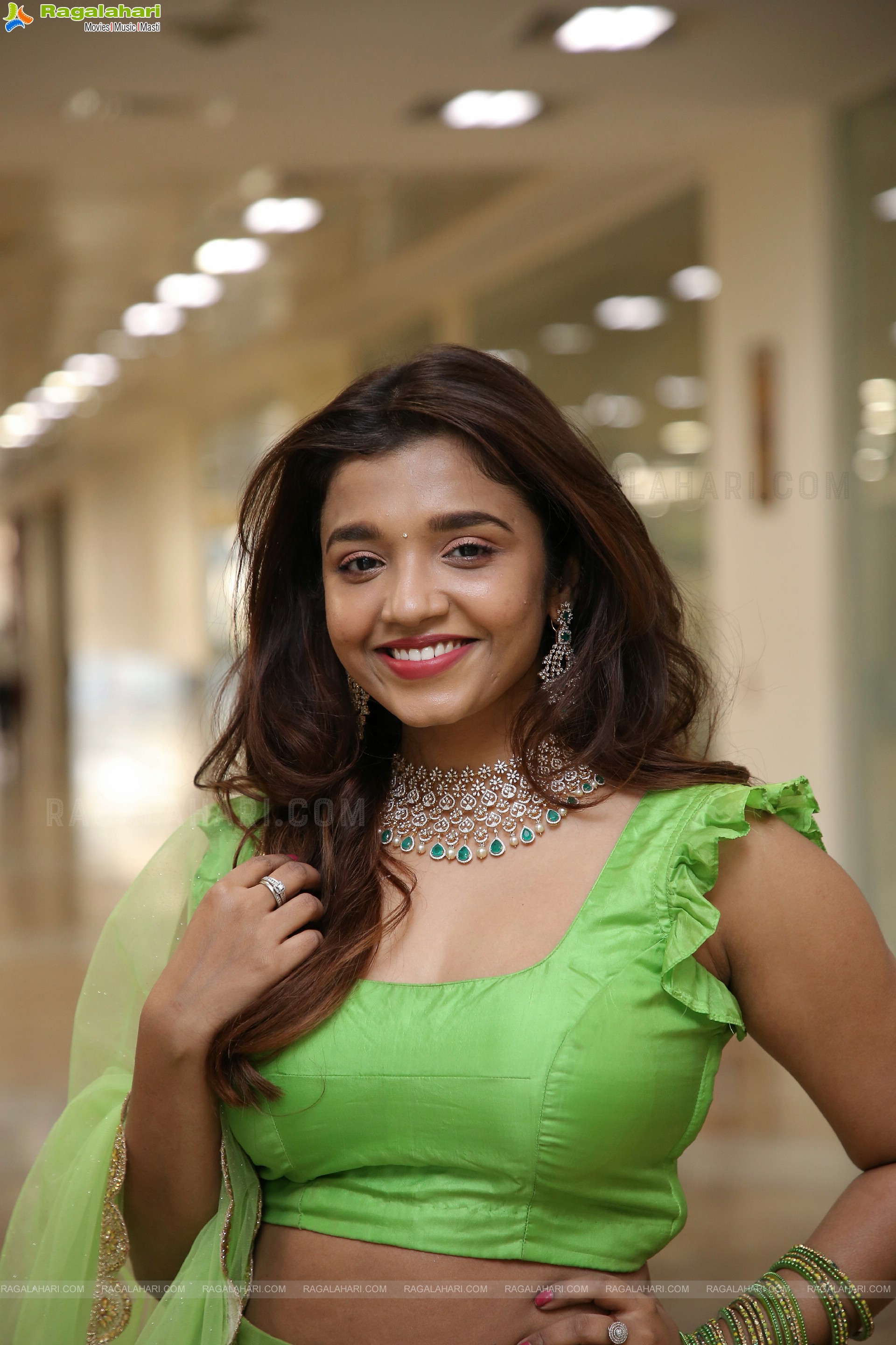 Kruthika Roy at Hi Life Brides Hyderabad, HD Photo Gallery