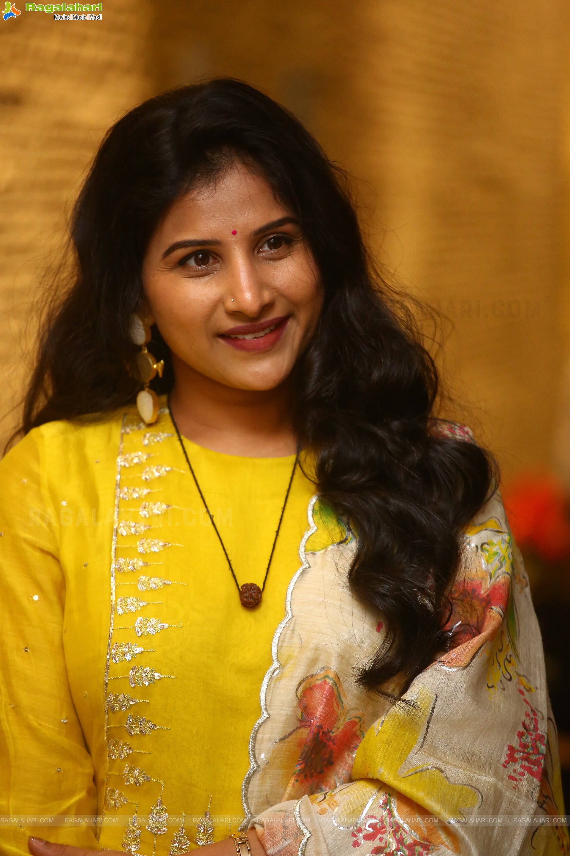 Playback Singer Mangli at Dhamaka Movie Pre-Release Event, HD Photo Gallery
