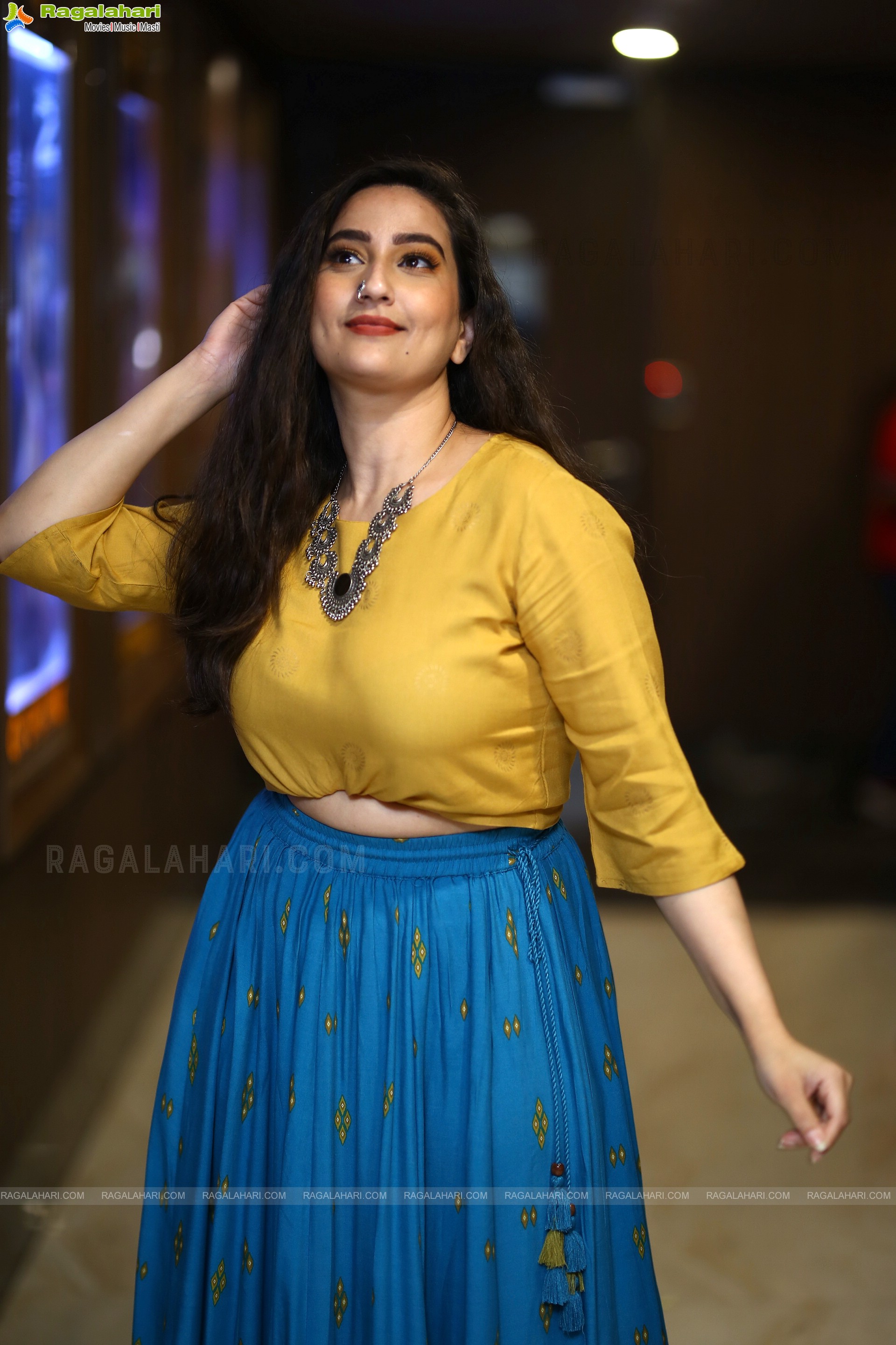 Anchor Manjusha at 18 Pages Movie Trailer Launch, HD Photo Gallery