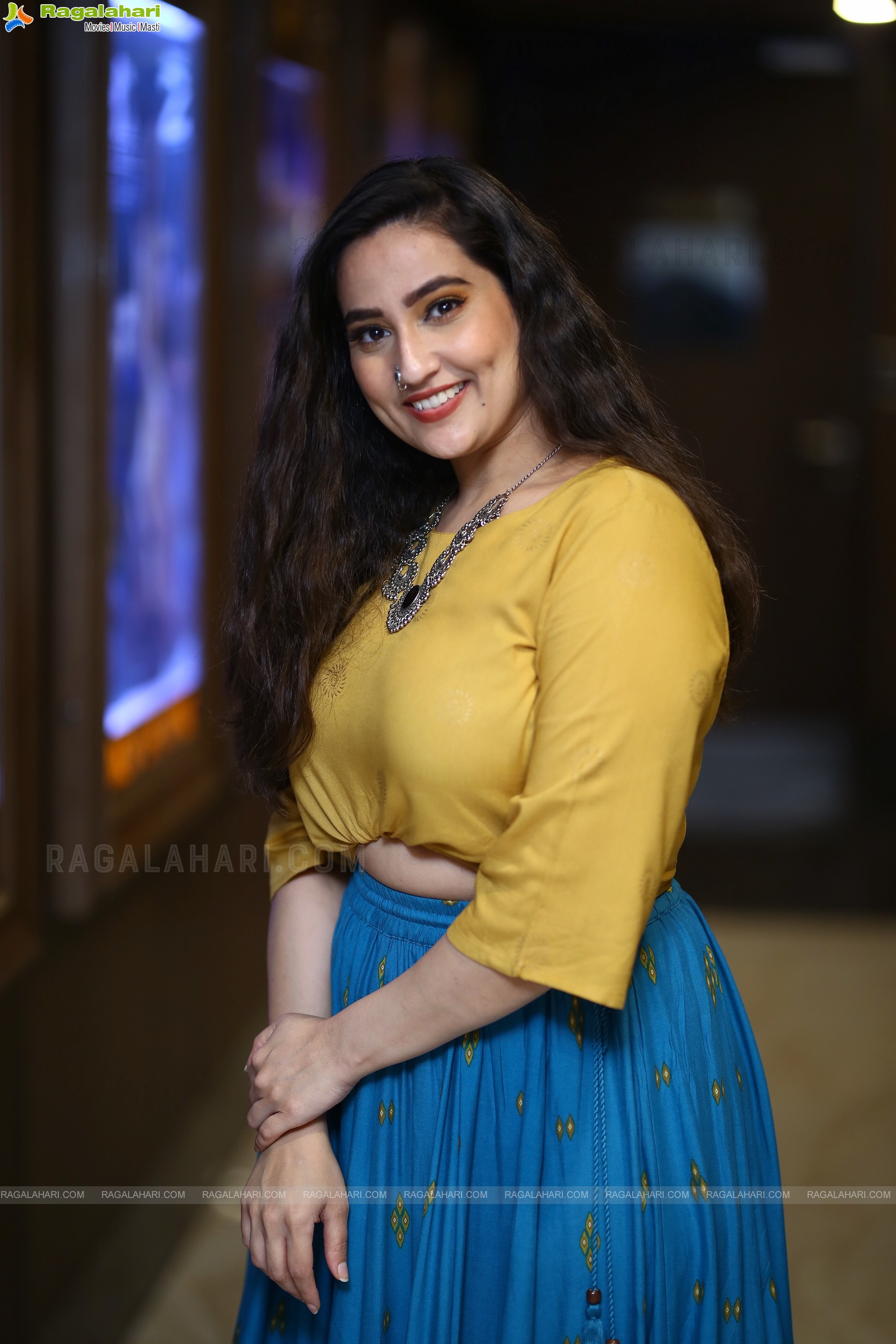 Anchor Manjusha at 18 Pages Movie Trailer Launch, HD Photo Gallery