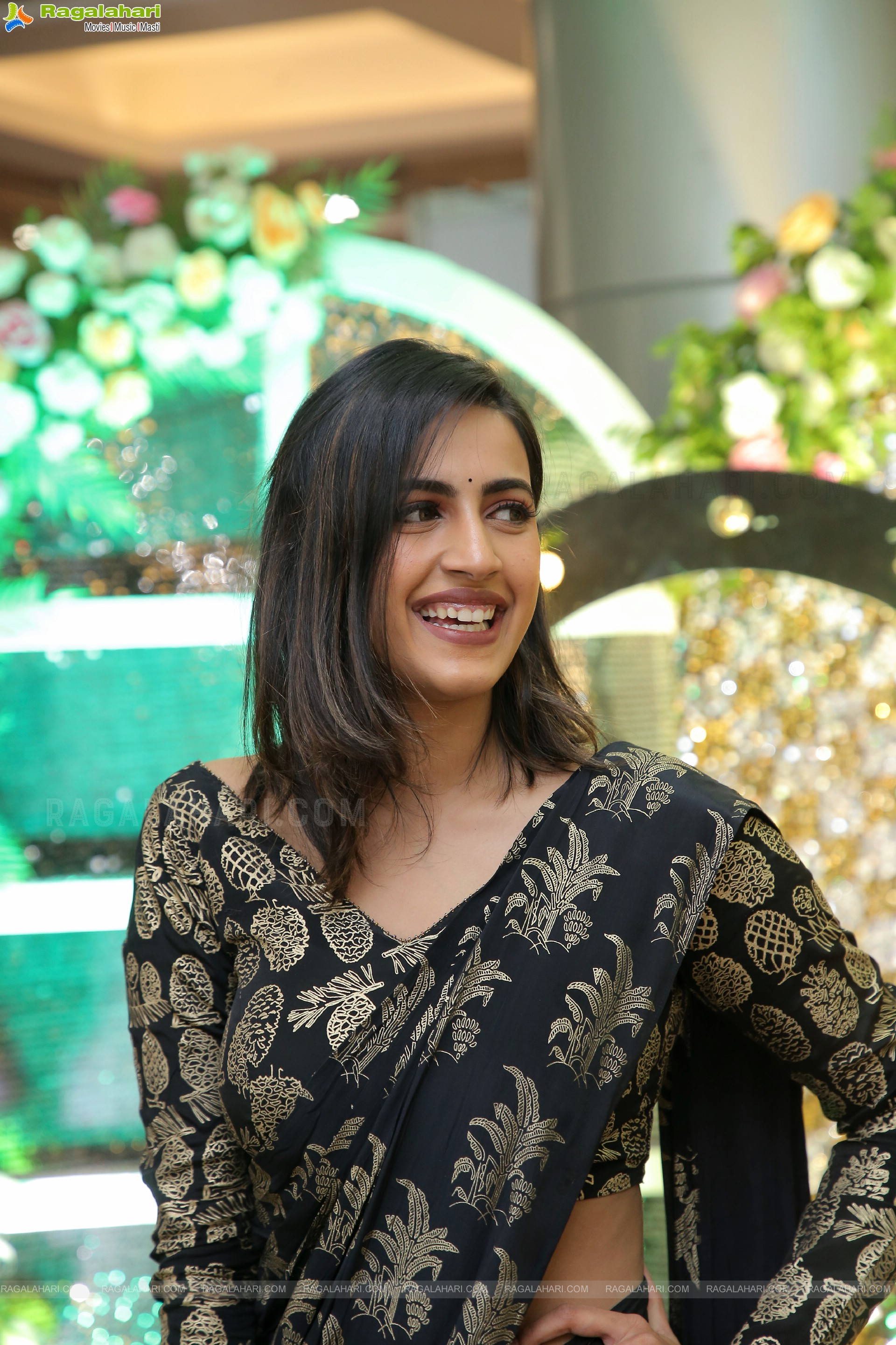 Niharika Konidela at Hi Life Exhibition December 2022 Opening, HD Photo Gallery