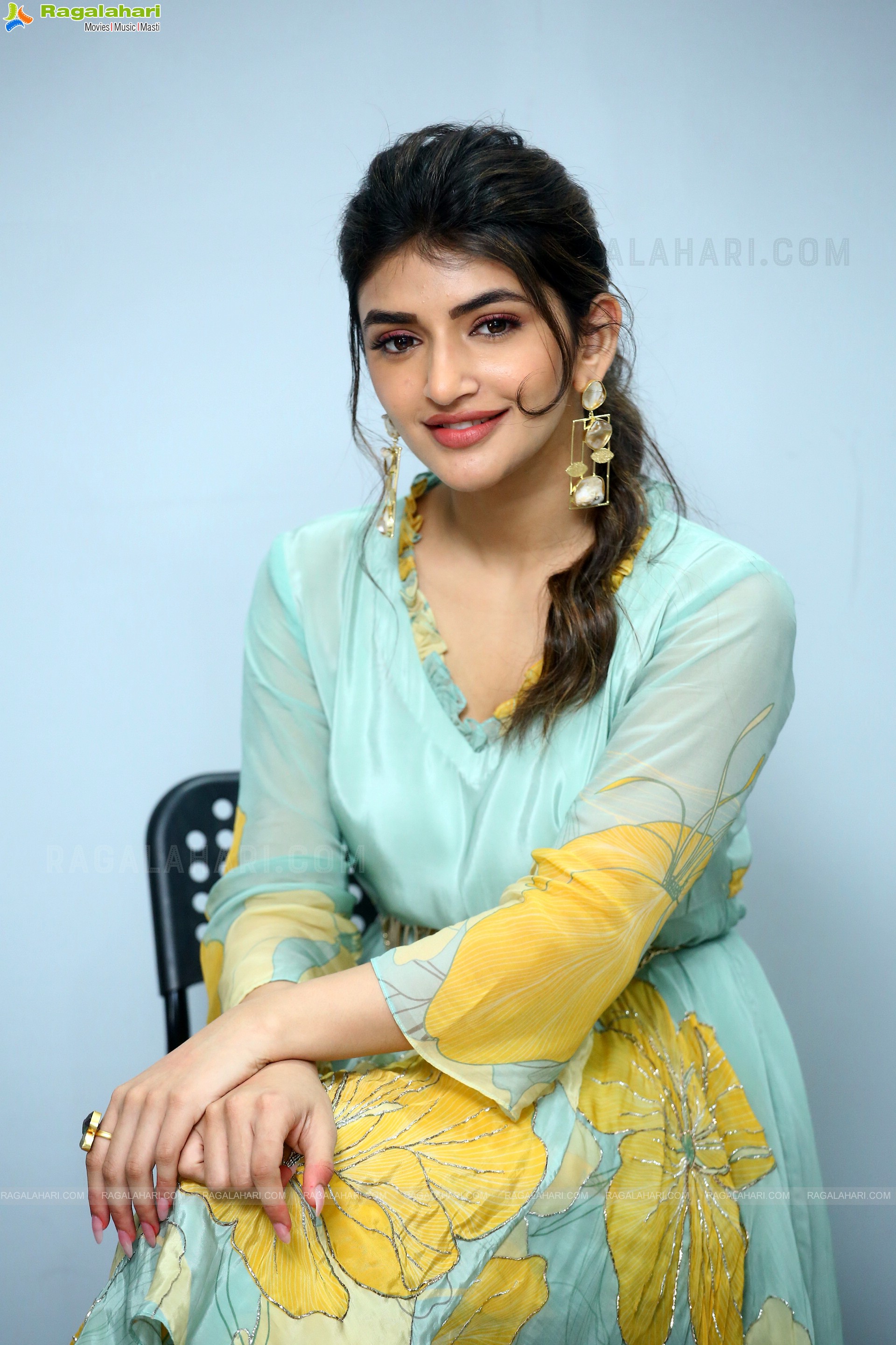 Sree Leela at Dhamaka Movie Interview, HD Photo Gallery