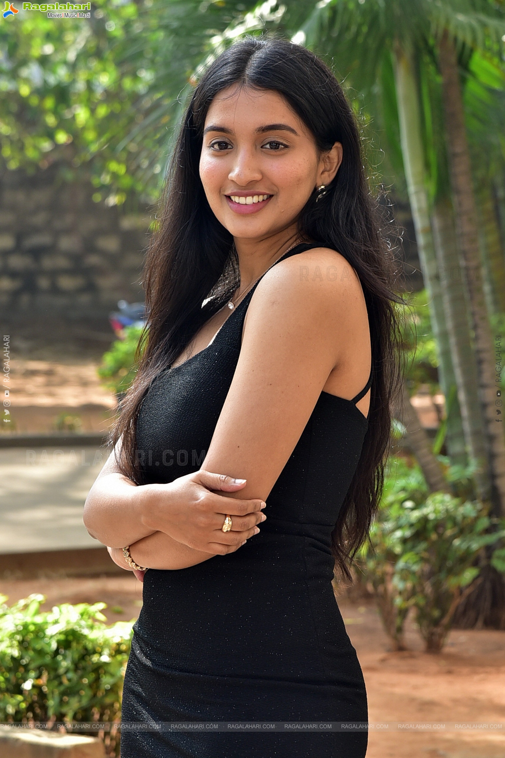 Bhavana Vazhapandal at Sarkaaru Naukari Pressmeet, HD Gallery