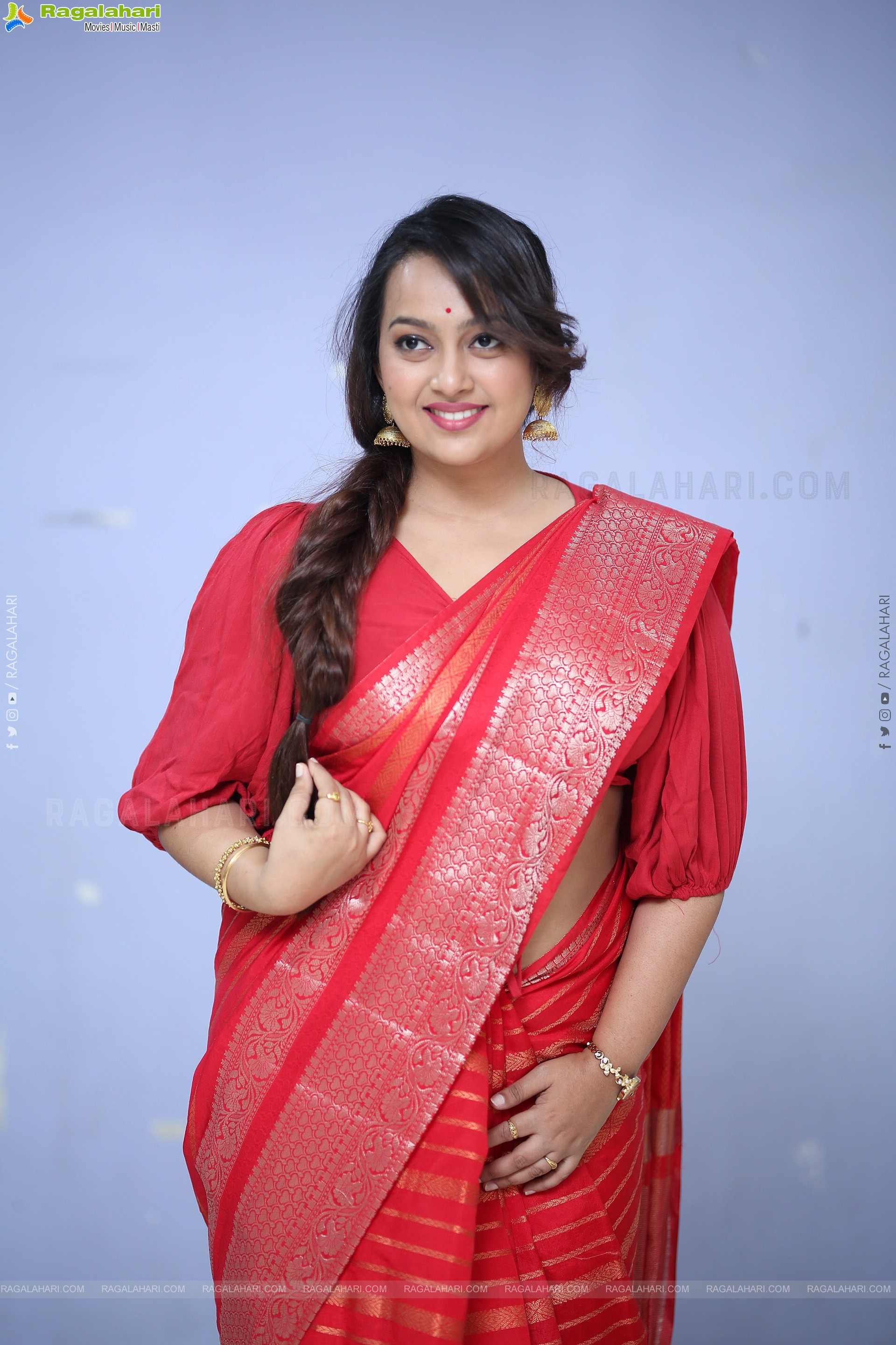 Ester Valerie Noronh at Maya Teaser Launch, HD Gallery