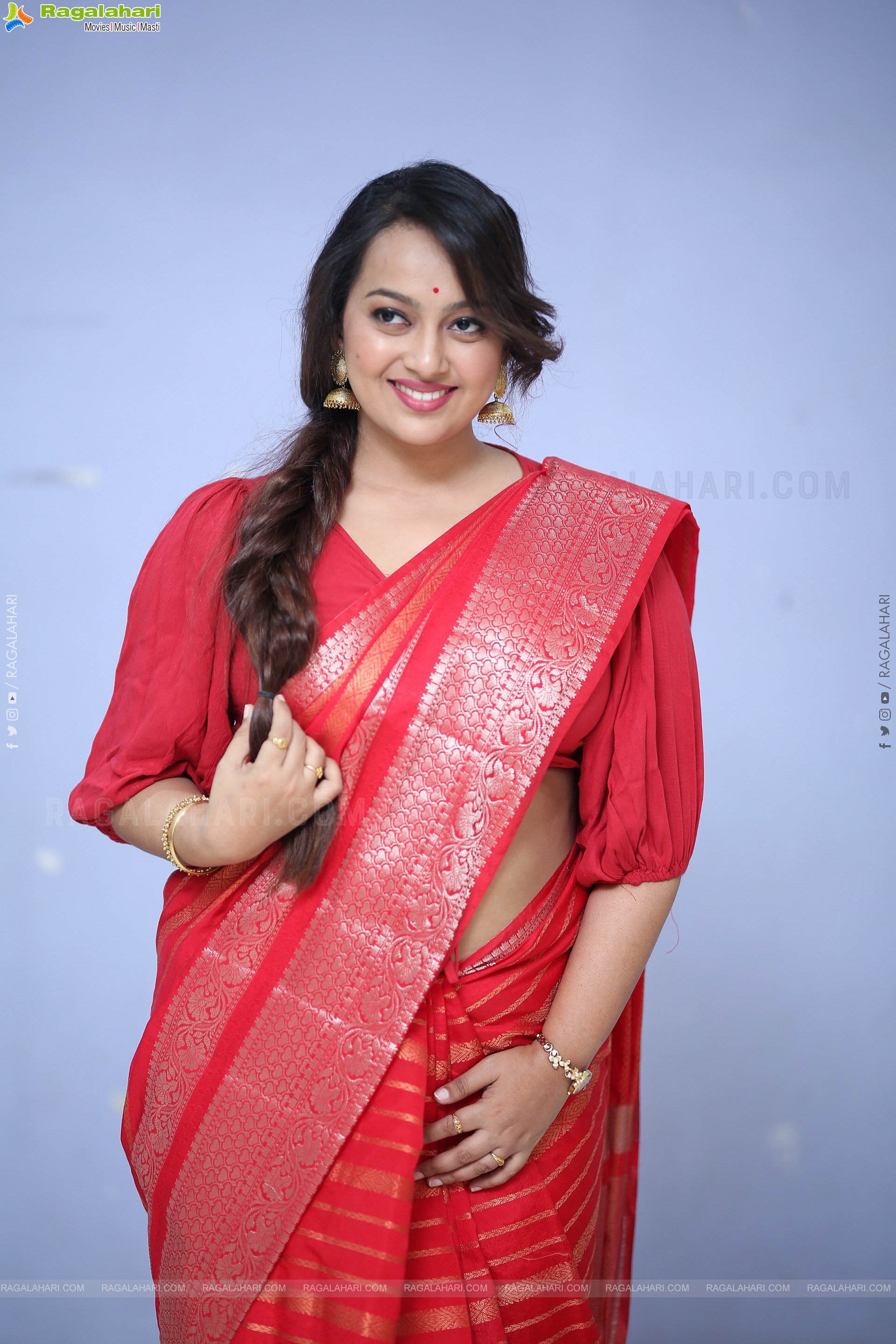 Ester Valerie Noronh at Maya Teaser Launch, HD Gallery