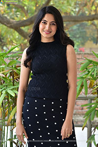 Kushee Ravi at Pindam Movie Interview, HD Gallery