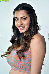 Maanasa choudhary at Bubblegum Interview, HD Gallery