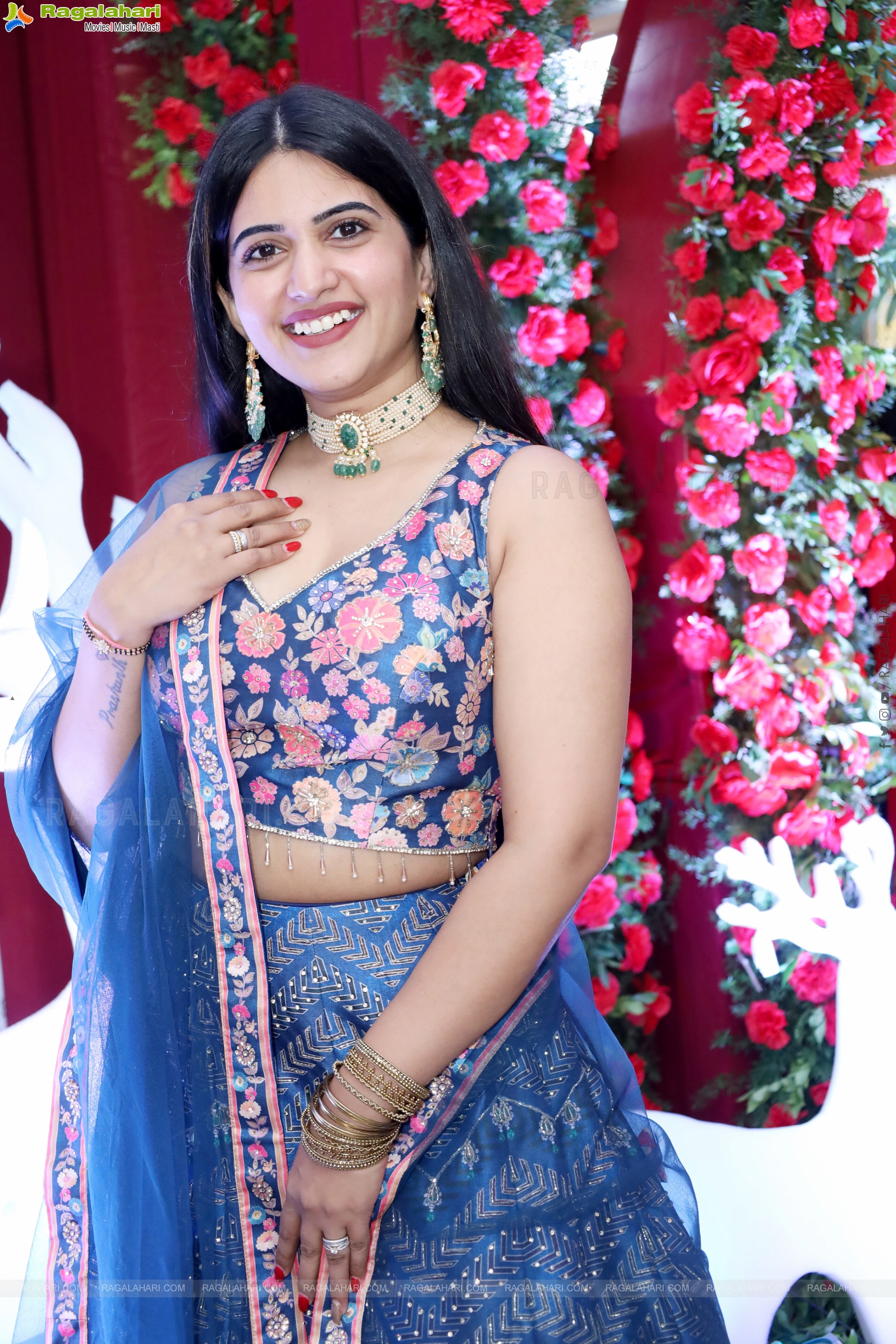 Sravanthi Chokarapu Latest Stills, HD Gallery