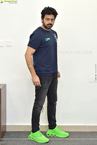 Hero Sriram at Pindam Interview, HD Gallery