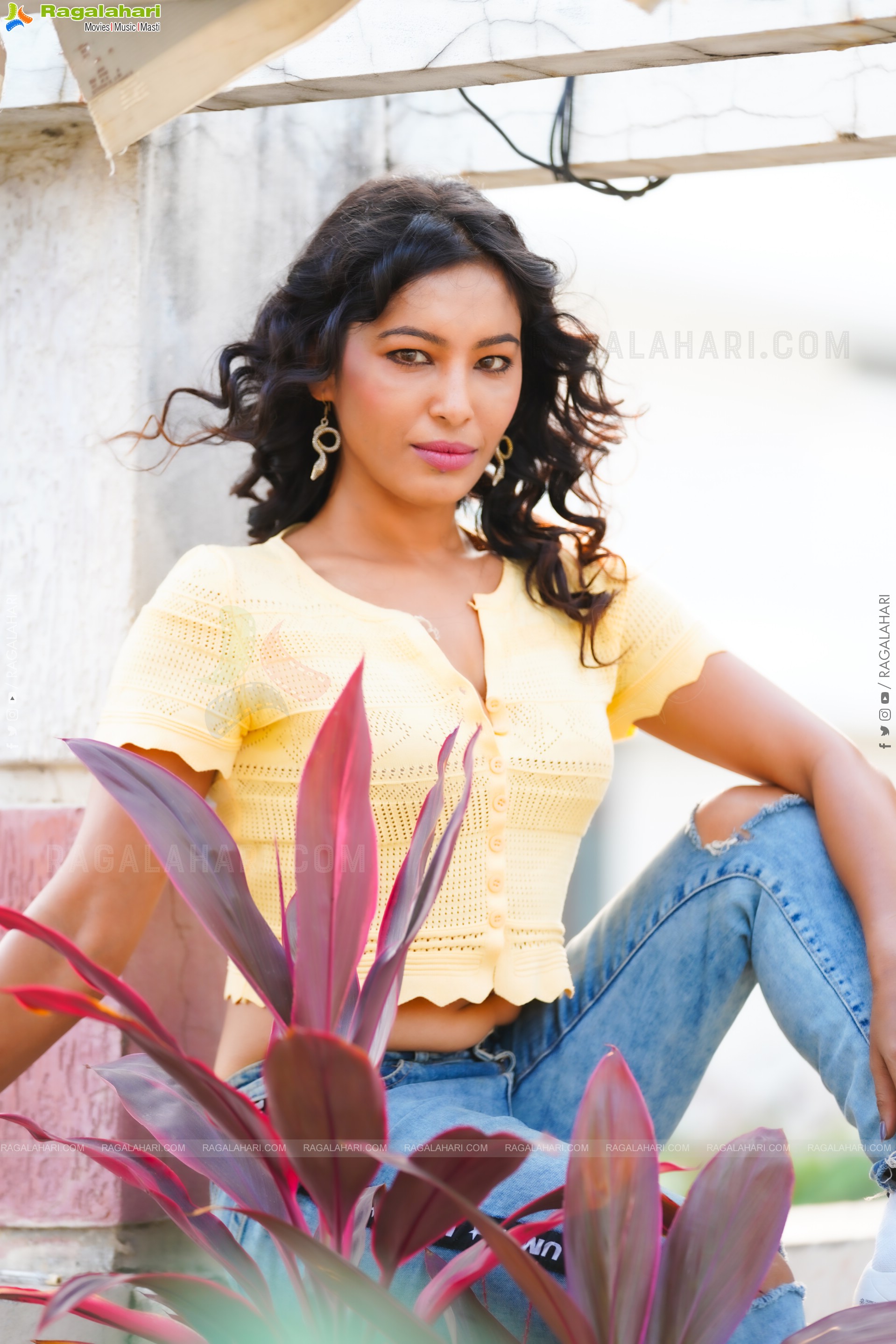 Ankita Bhattacharya in Yellow Crop Top and Jeans Pant, Exclusive Photoshoot