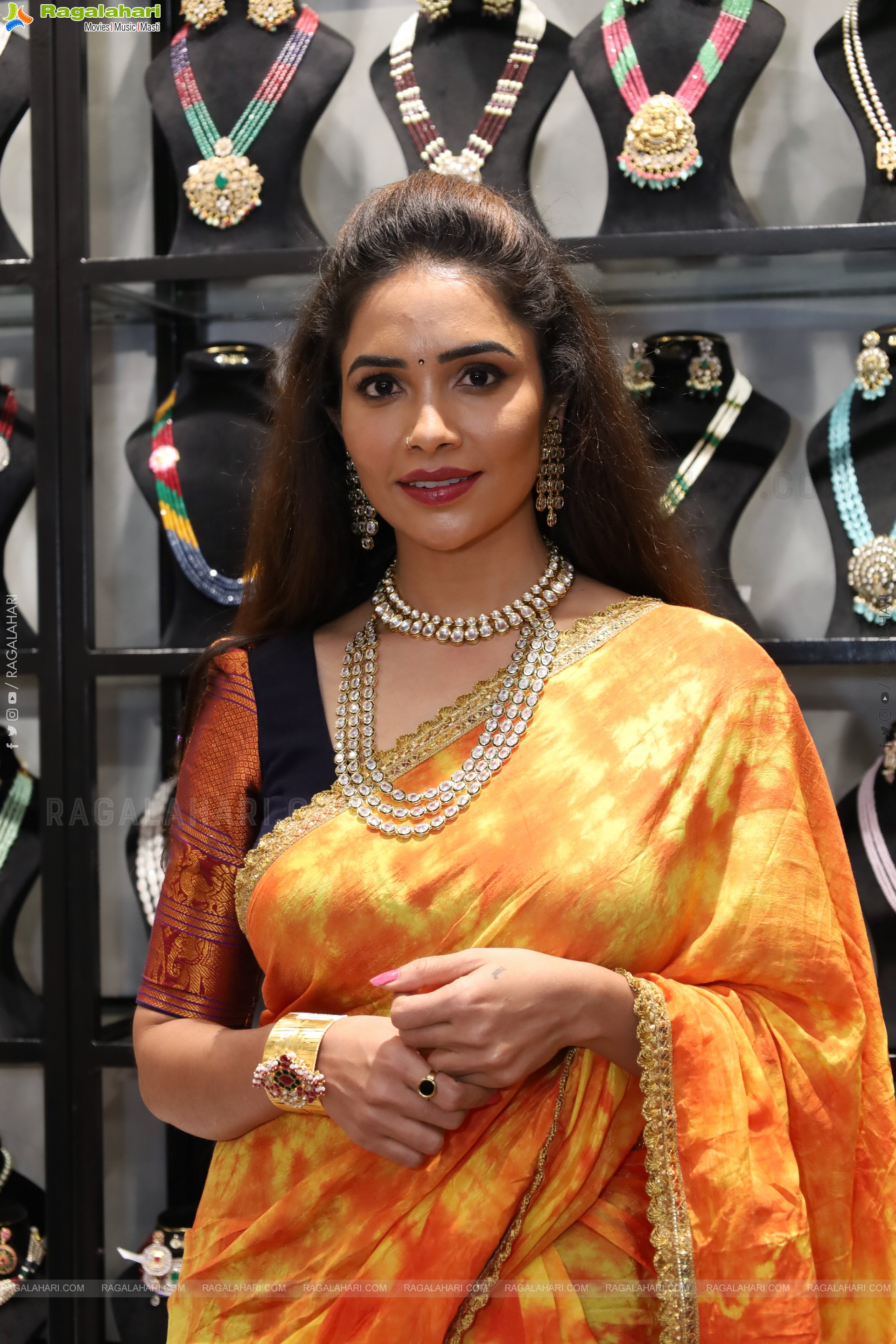 Abhilasha Poses with Jewellery, HD Gallery