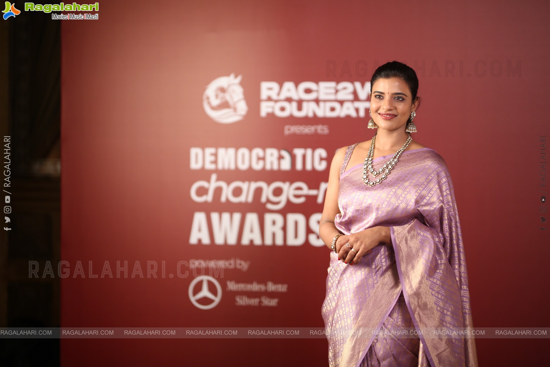 Aishwarya Rajesh at Democratic Sangha Change-Maker Awards, HD Gallery