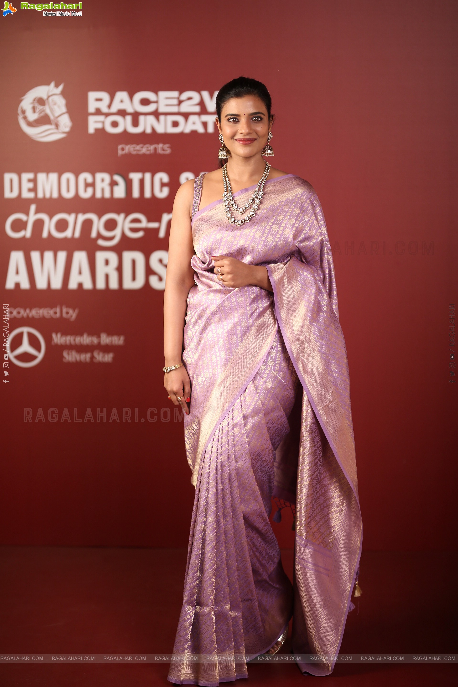 Aishwarya Rajesh at Democratic Sangha Change-Maker Awards, HD Gallery