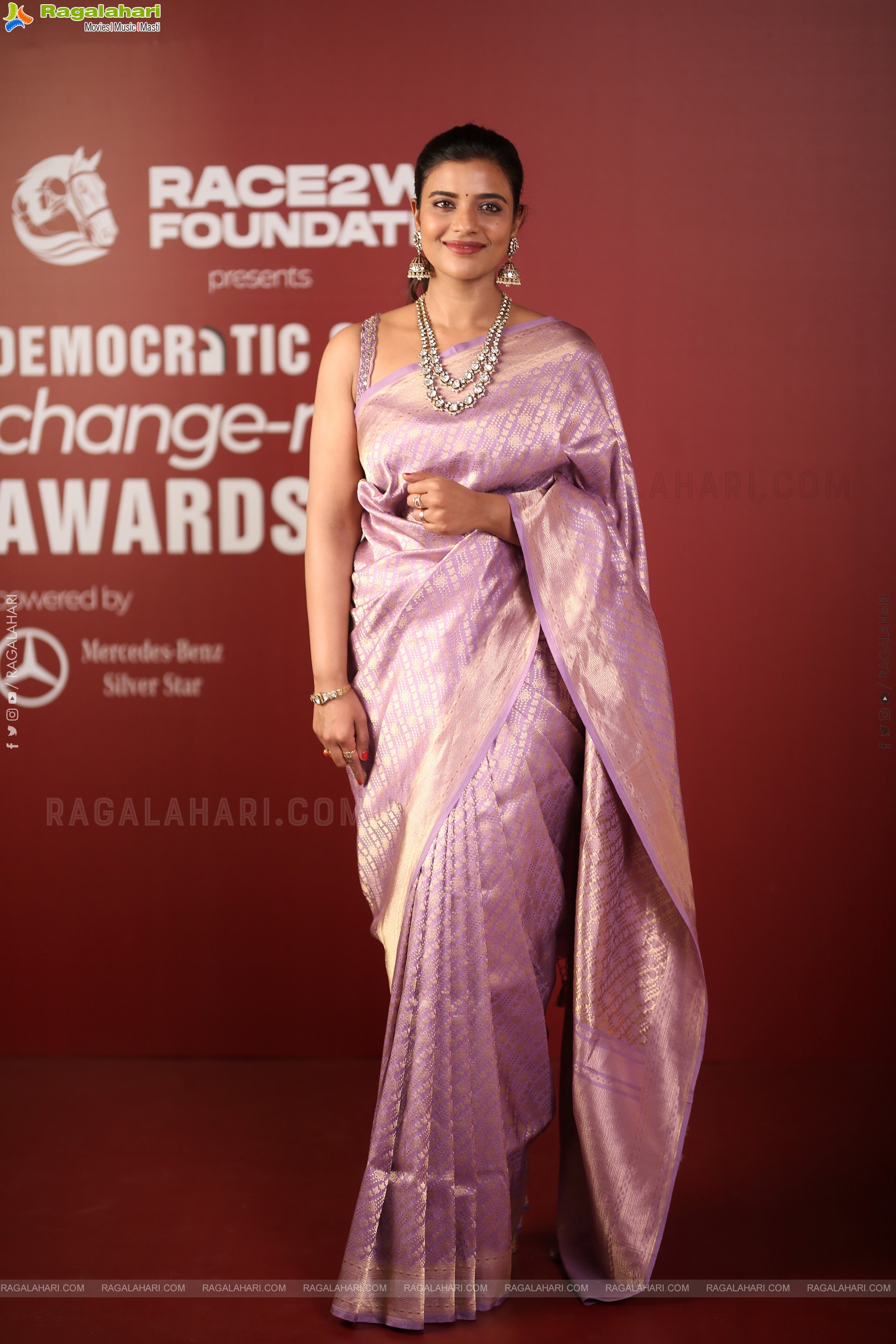 Aishwarya Rajesh at Democratic Sangha Change-Maker Awards, HD Gallery