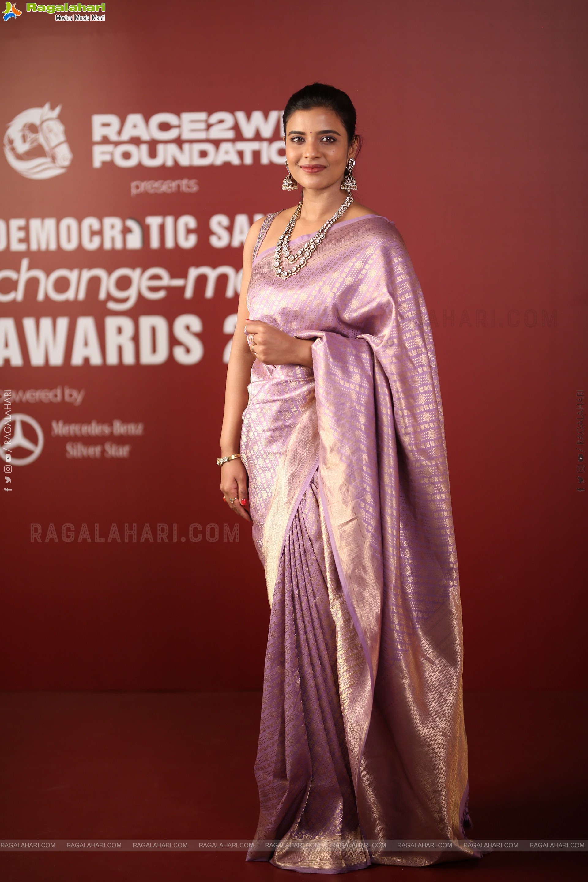 Aishwarya Rajesh at Democratic Sangha Change-Maker Awards, HD Gallery