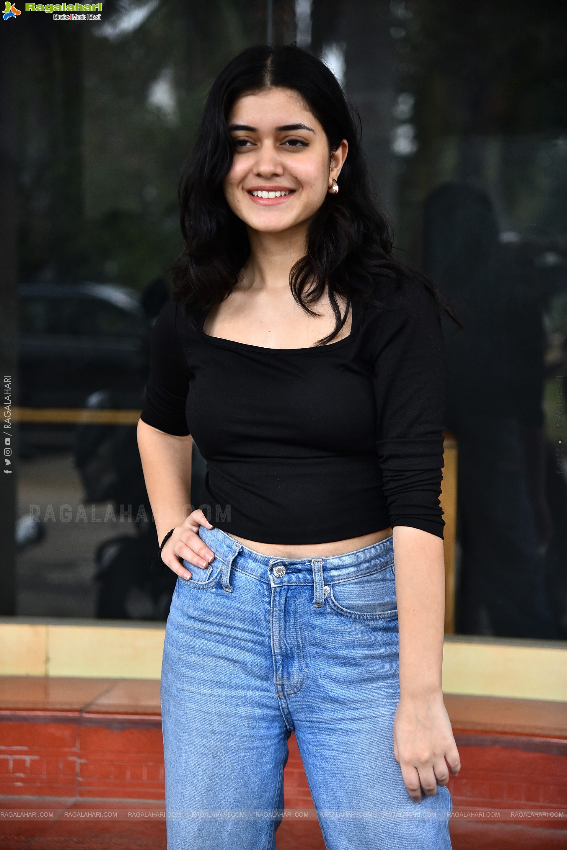 Aishwarya Sharma at Drinker Sai Pre-release Press Meet, HD Gallery