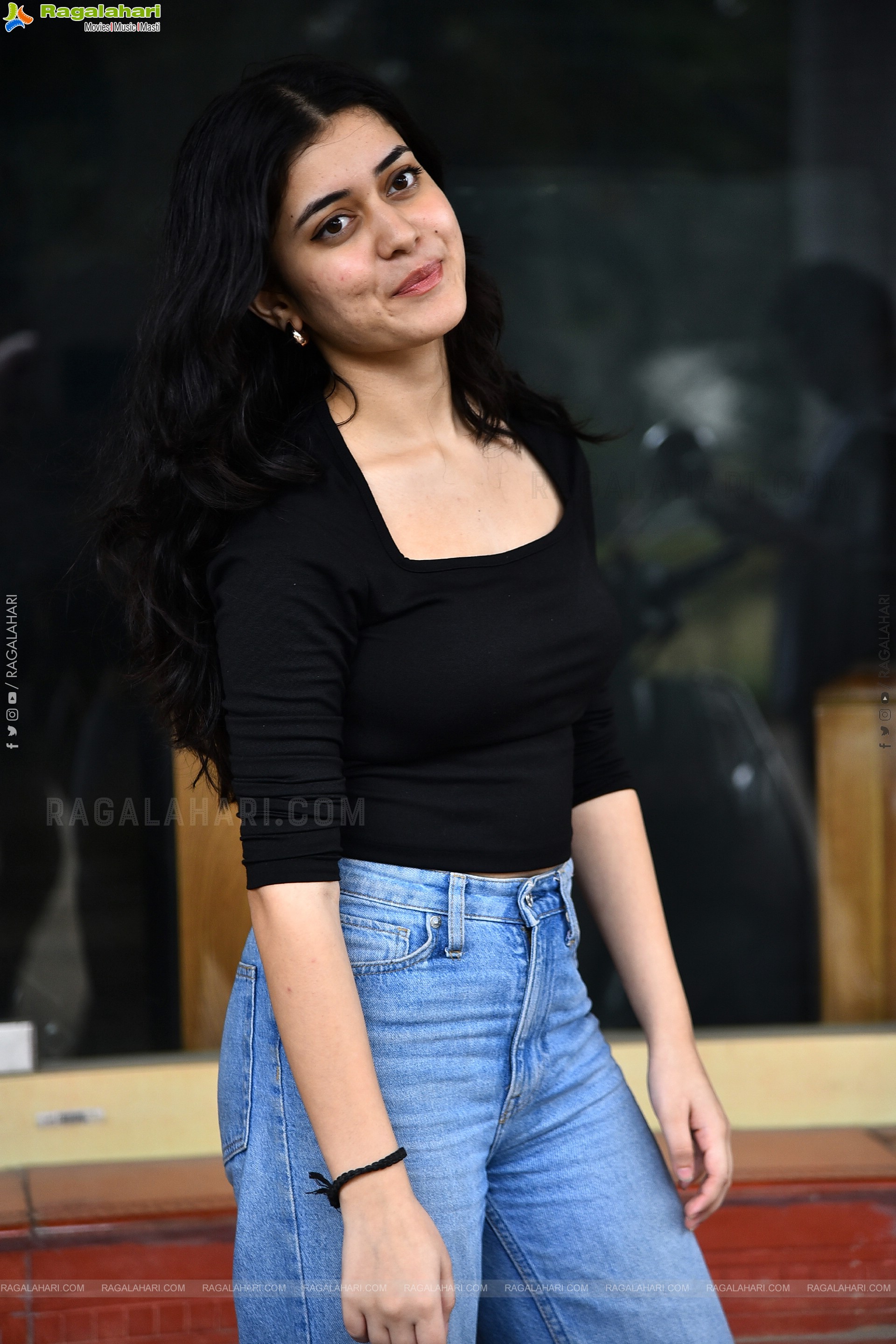 Aishwarya Sharma at Drinker Sai Pre-release Press Meet, HD Gallery