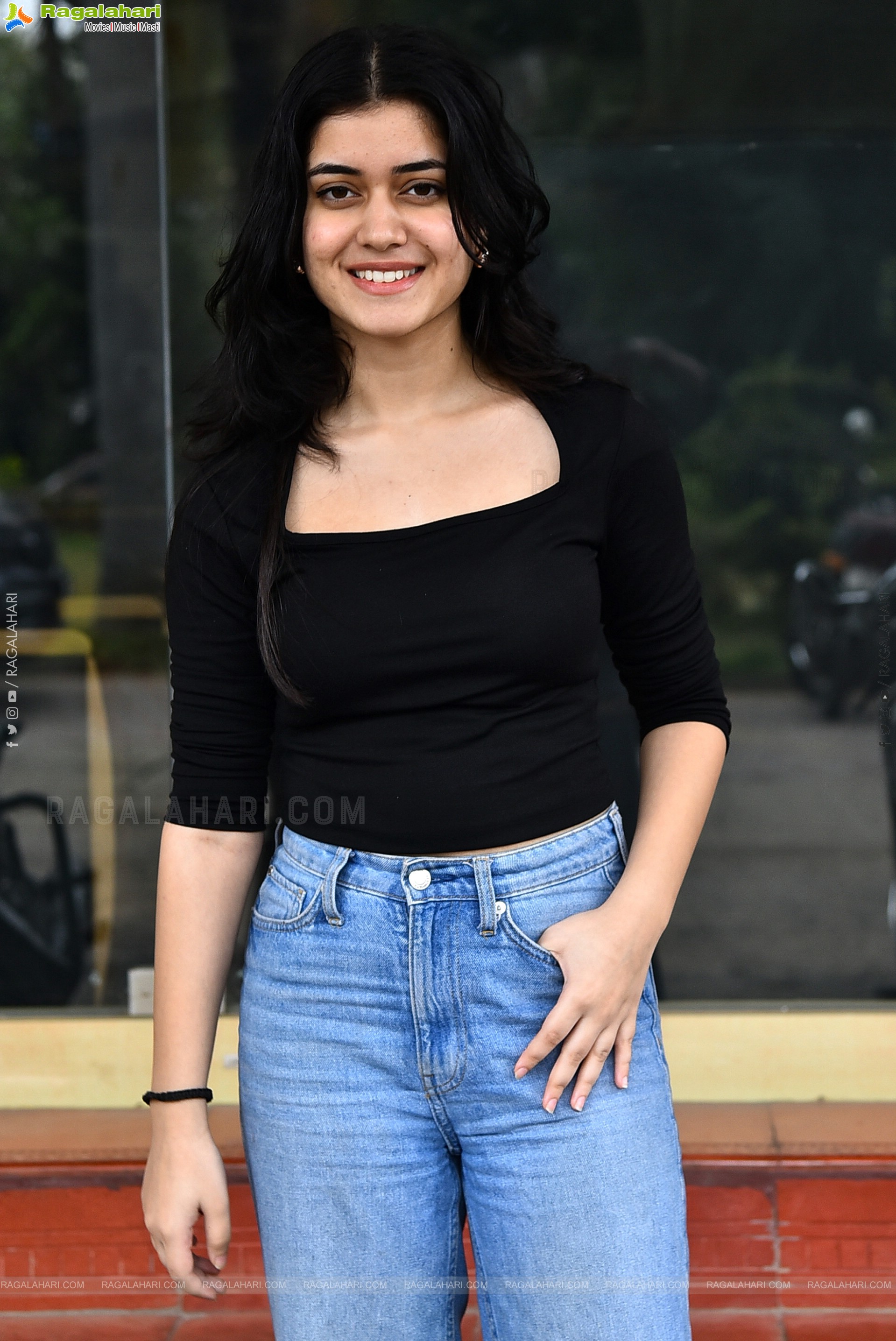 Aishwarya Sharma at Drinker Sai Pre-release Press Meet, HD Gallery