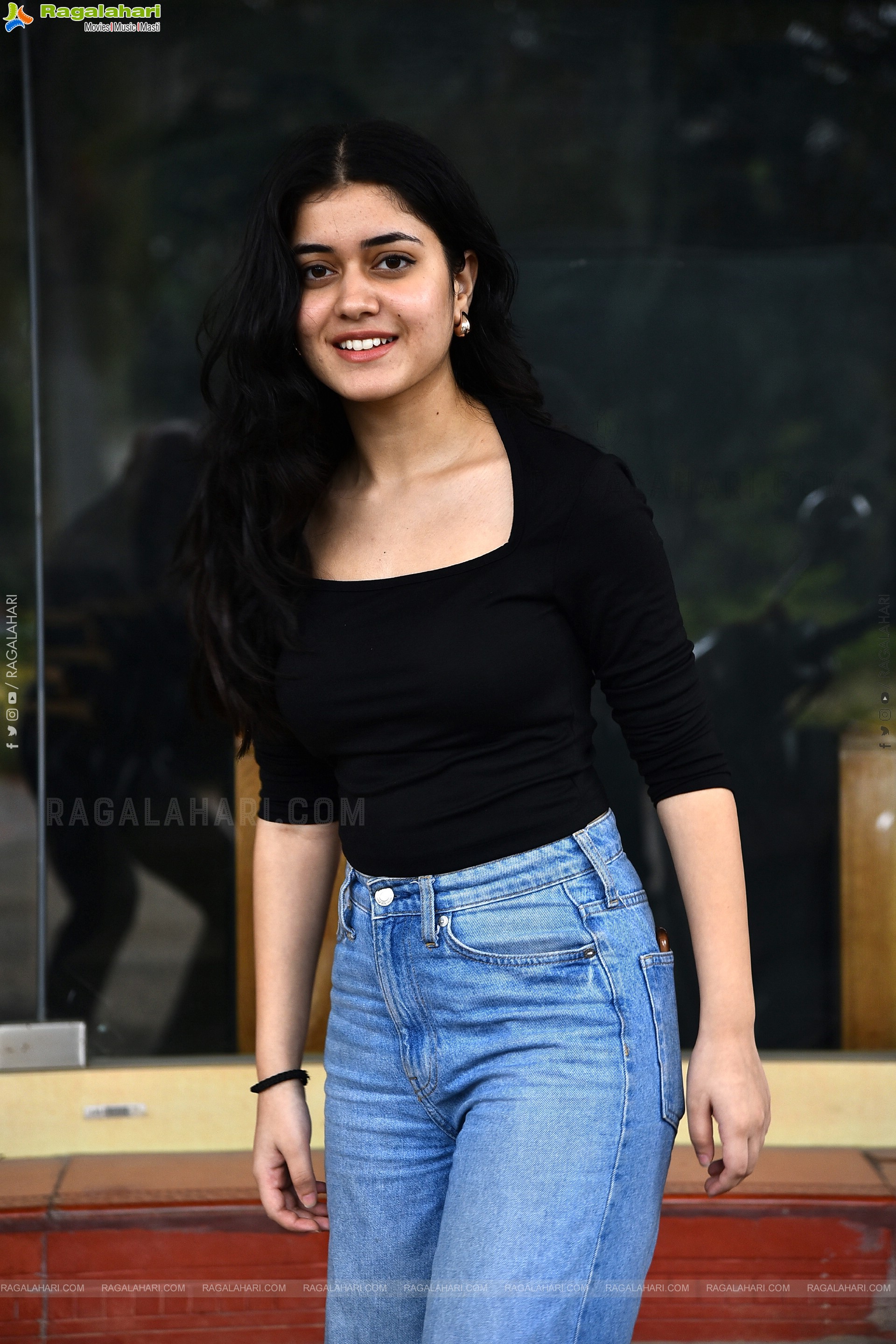 Aishwarya Sharma at Drinker Sai Pre-release Press Meet, HD Gallery