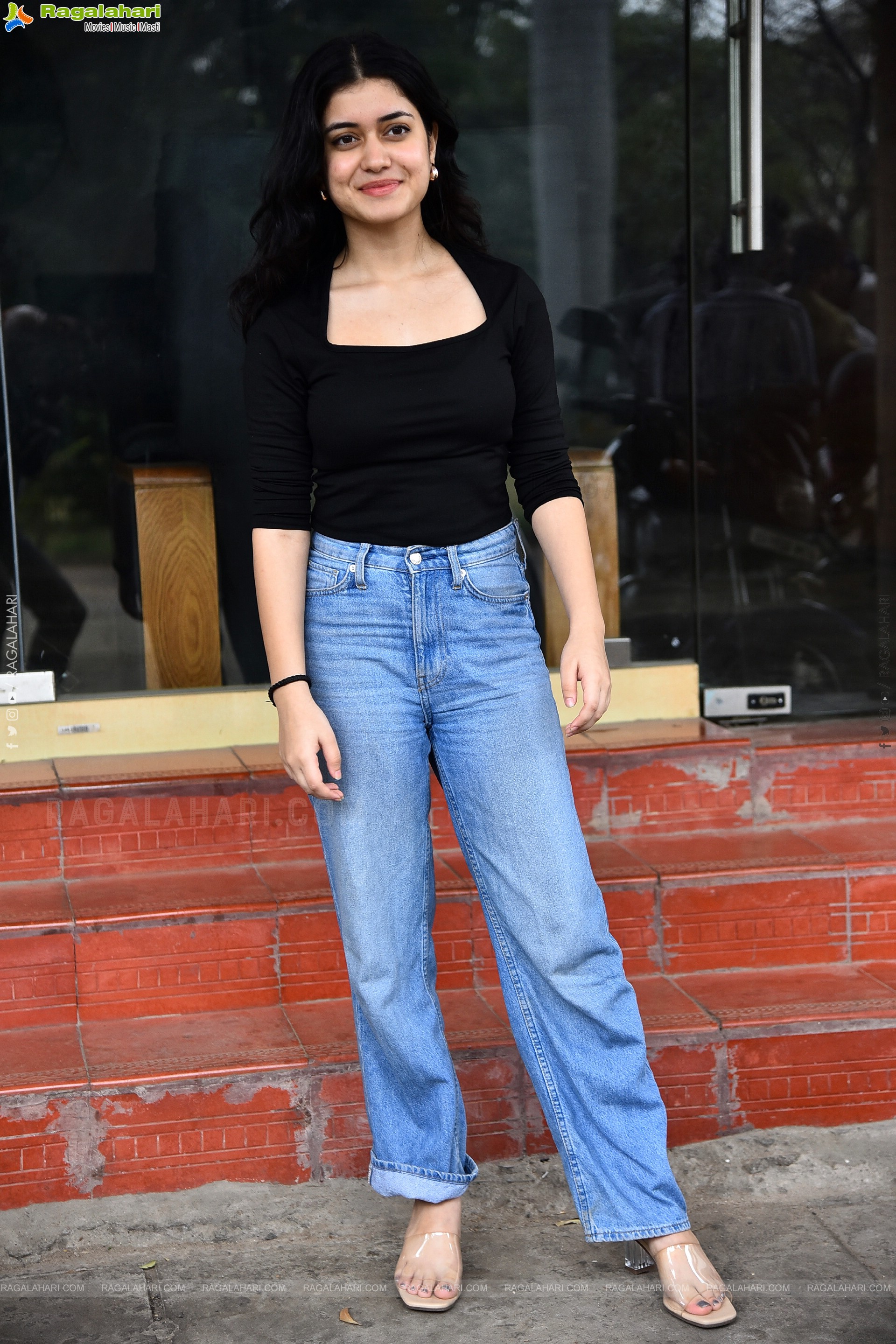 Aishwarya Sharma at Drinker Sai Pre-release Press Meet, HD Gallery