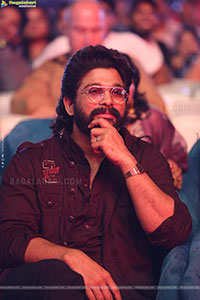 Allu Arjun at Pushpa 2 Movie Pre Release Event, HD Gallery