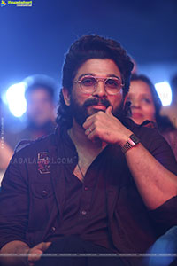 Allu Arjun at Pushpa 2 Movie Pre Release Event, HD Gallery