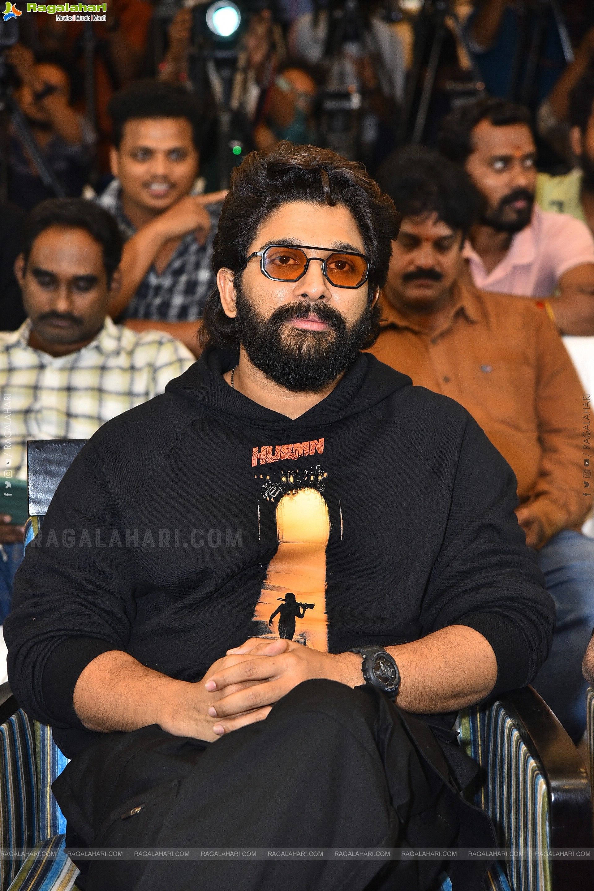 Allu Arjun at Pushpa 2 Movie Success Meet, HD Gallery