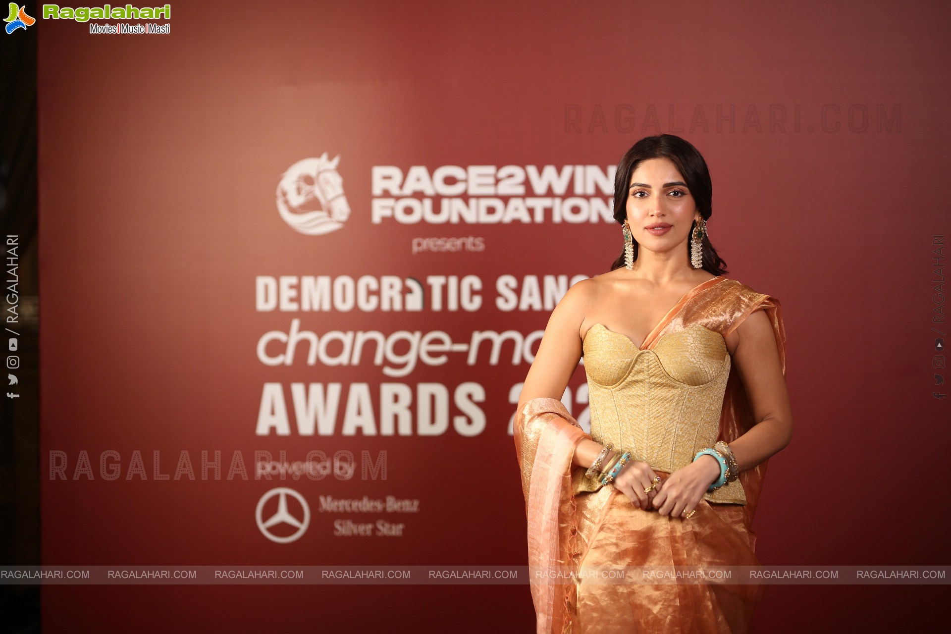 Bhumi Pednekar at Democratic Sangha Change-Maker Awards, HD Gallery