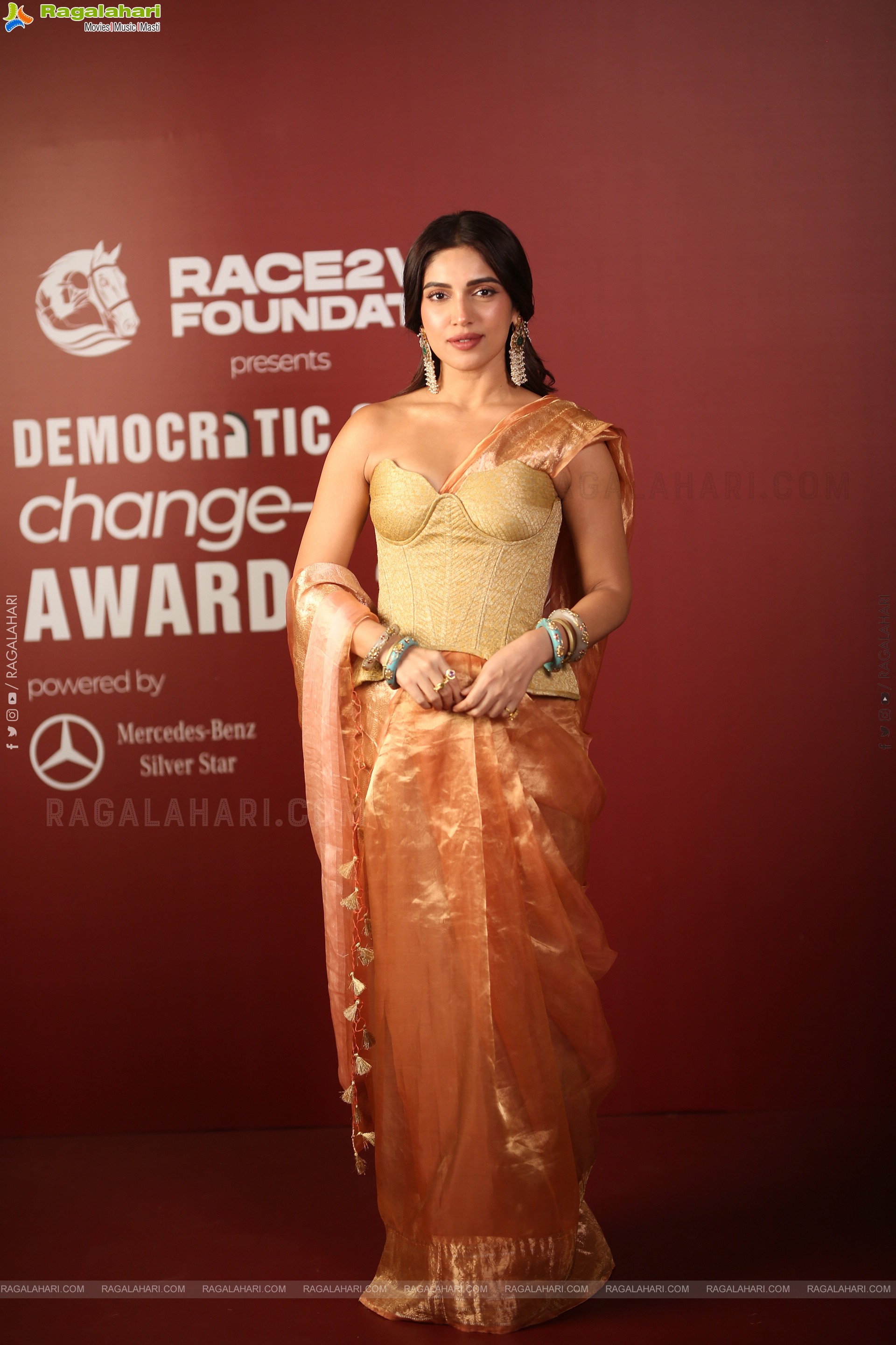 Bhumi Pednekar at Democratic Sangha Change-Maker Awards, HD Gallery