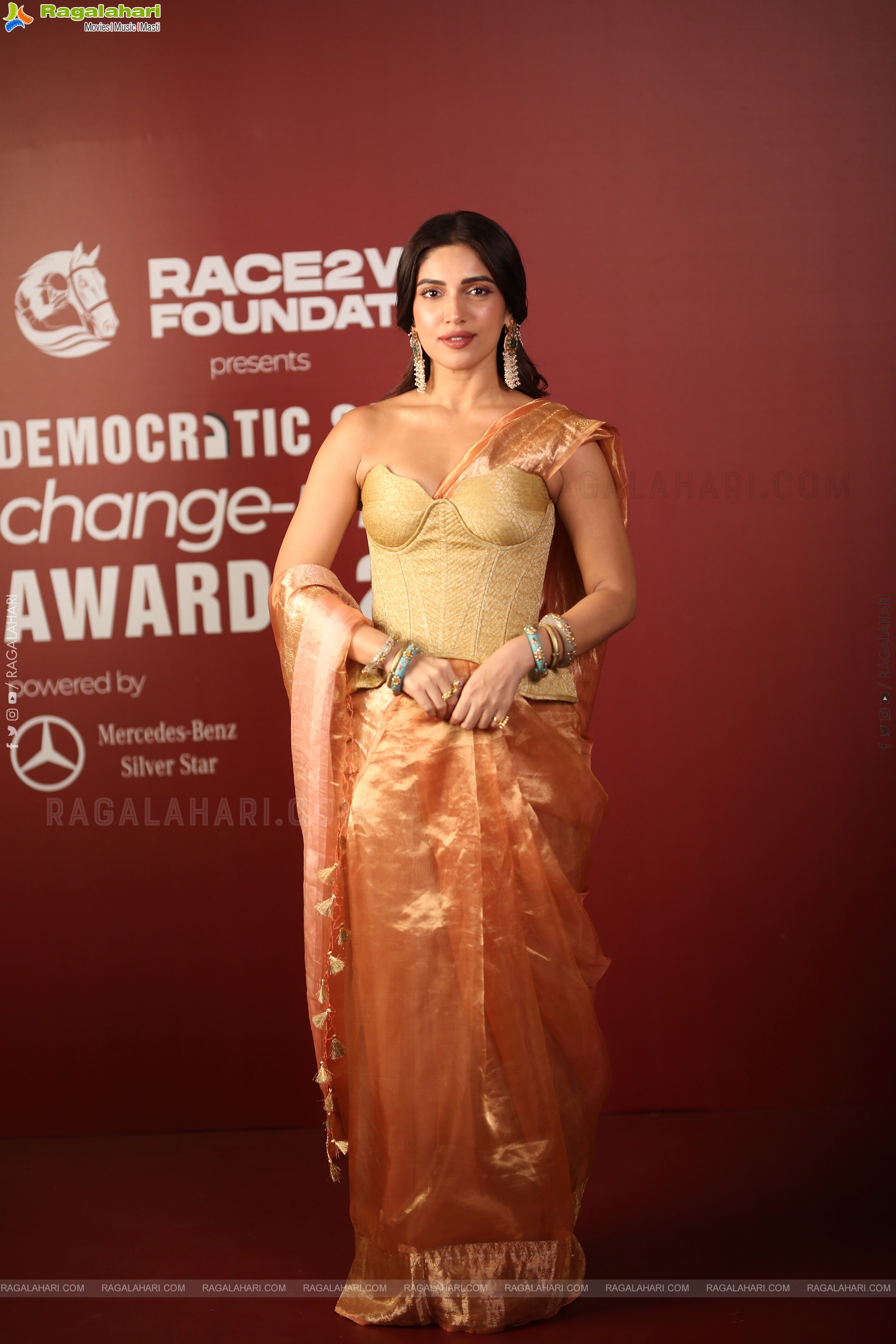 Bhumi Pednekar at Democratic Sangha Change-Maker Awards, HD Gallery