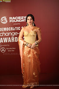 Bhumi Pednekar at Democratic Sangha Change-Maker Awards