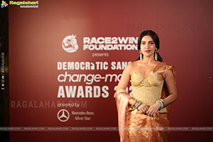 Bhumi Pednekar at Democratic Sangha Change-Maker Awards