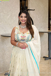 Chandni Bhagwanani at Hi-life Exhibition Launch, HD Gallery